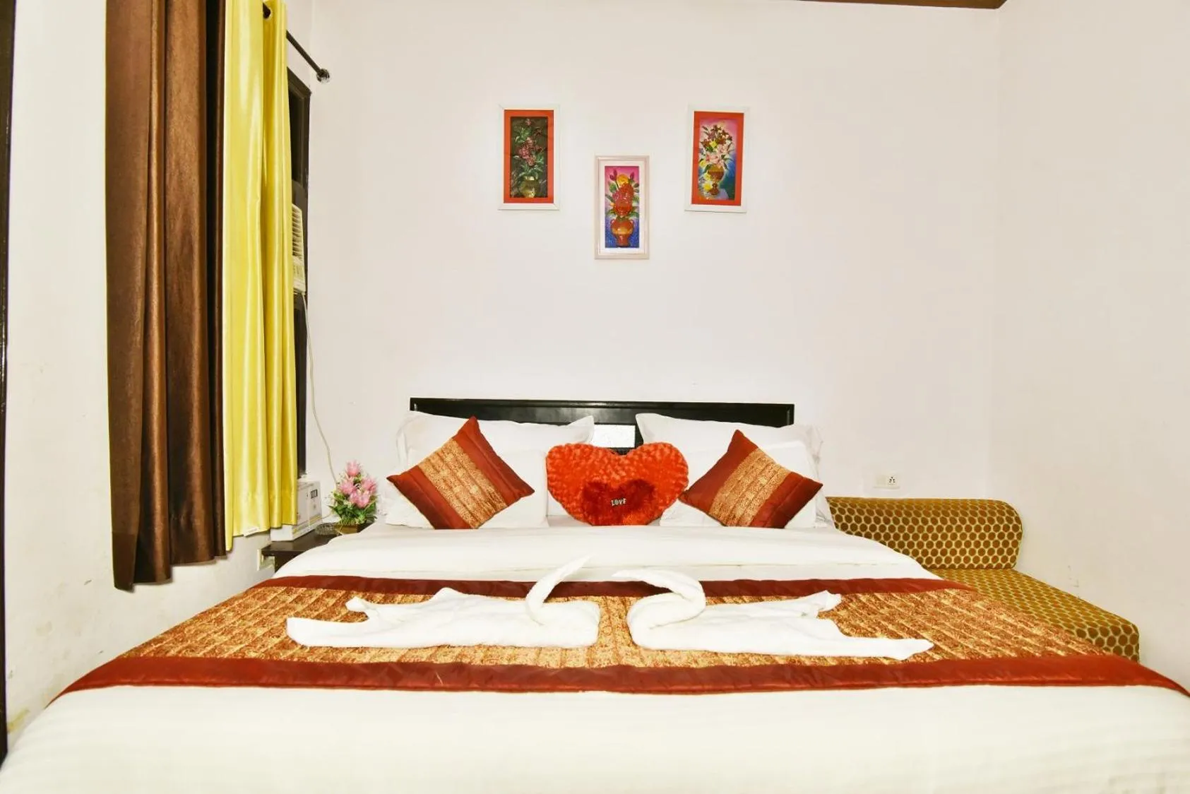 Bedroom, Bed in Hotel Sham Villa