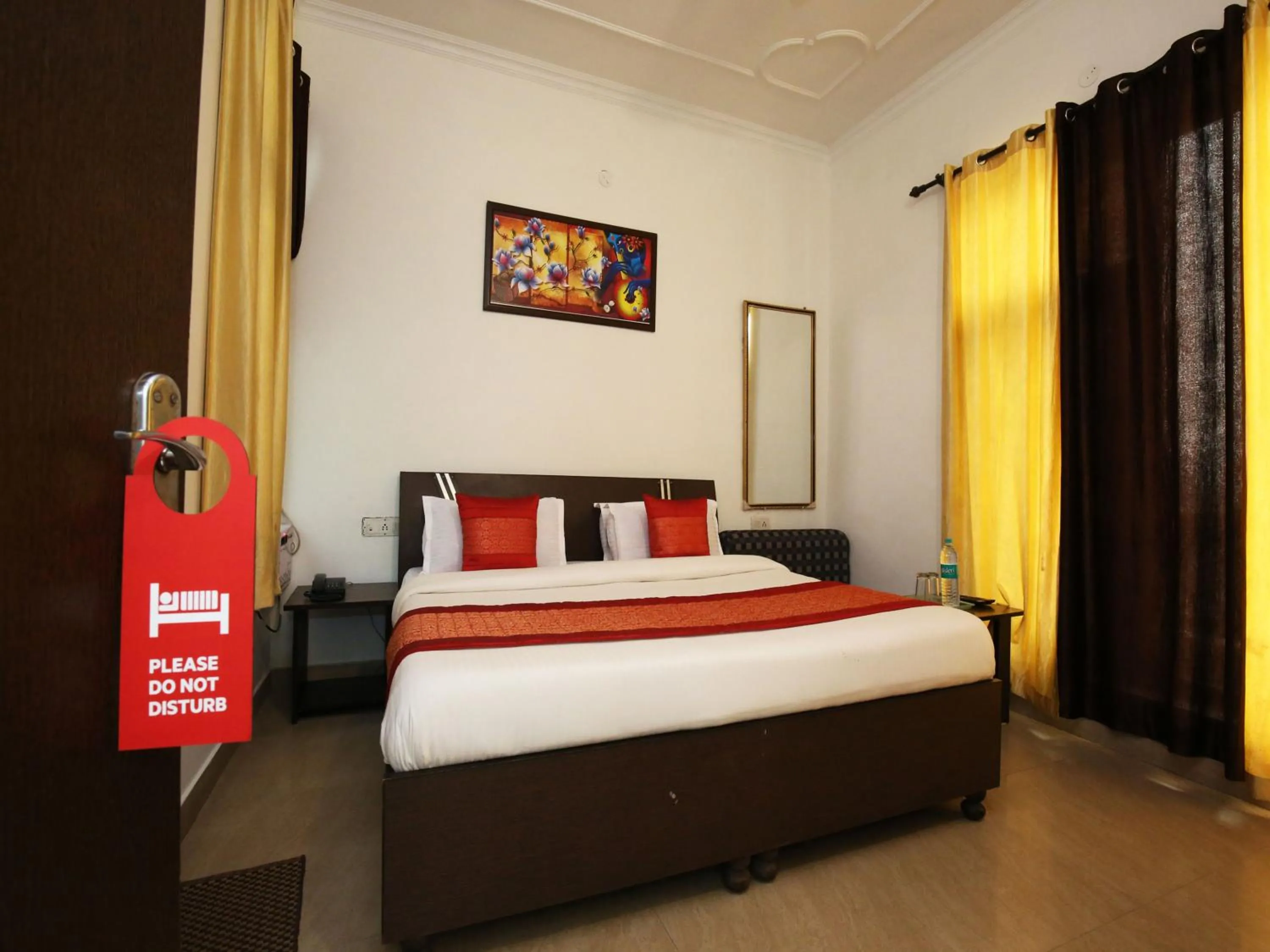 Photo of the whole room, Bed in Hotel Sham Villa