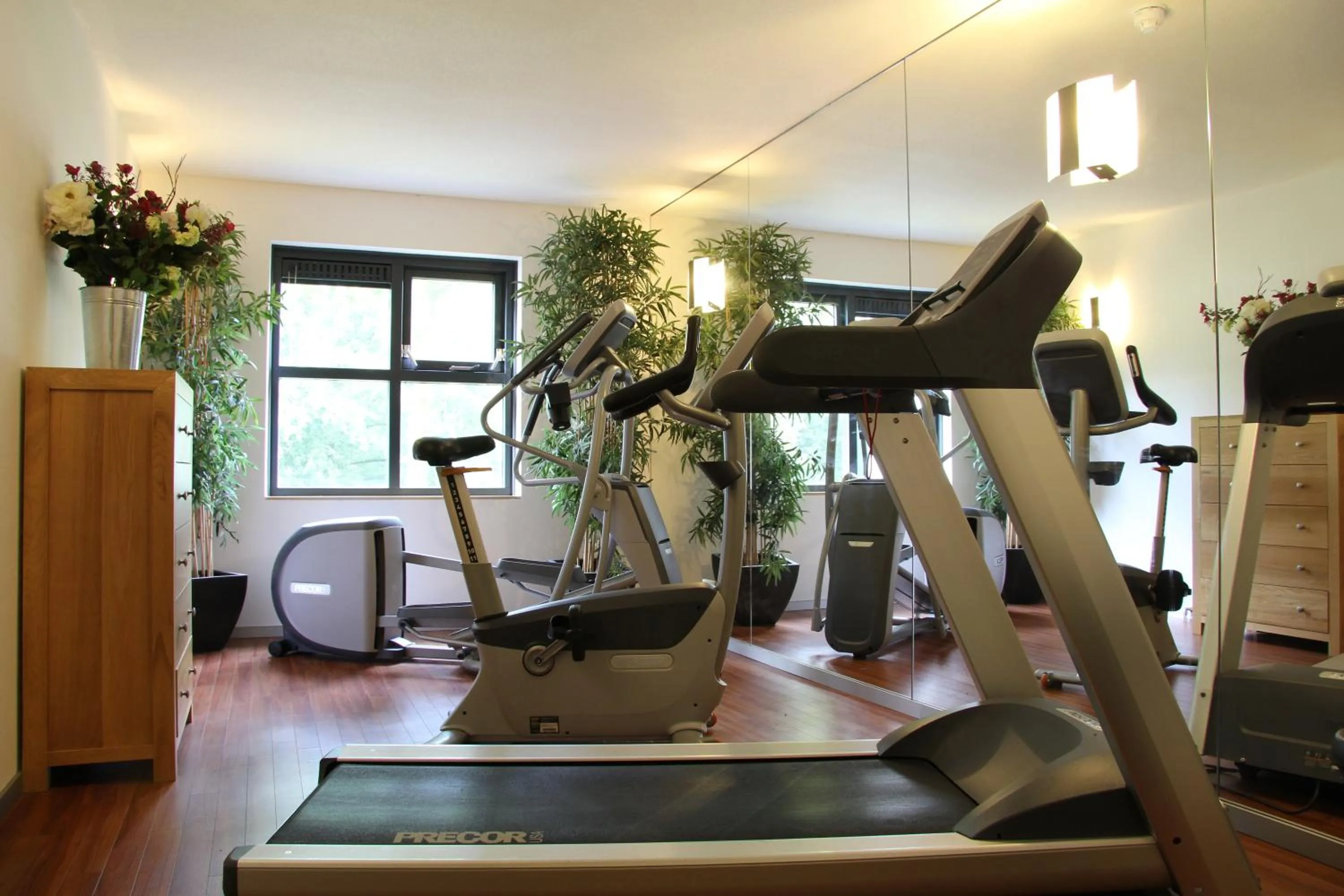 Fitness centre/facilities in Bastion Hotel Utrecht