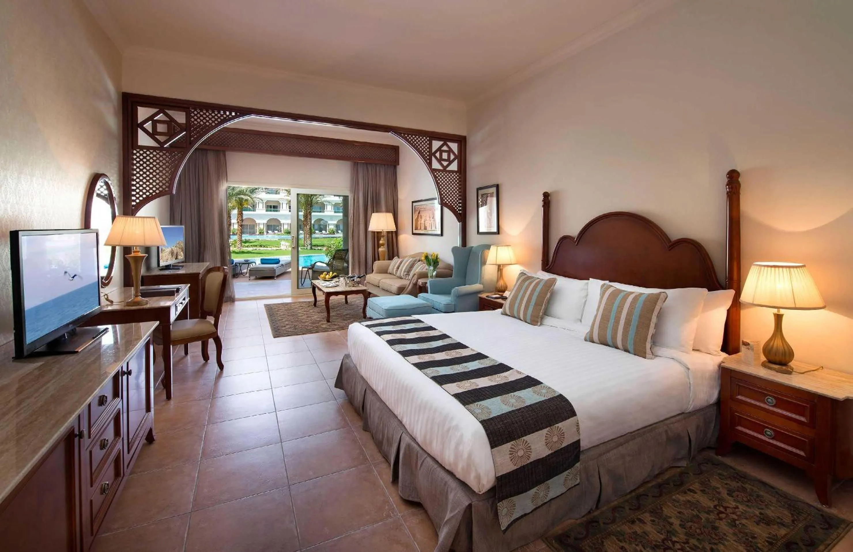 View (from property/room), Bed in Baron Palace Sahl Hasheesh