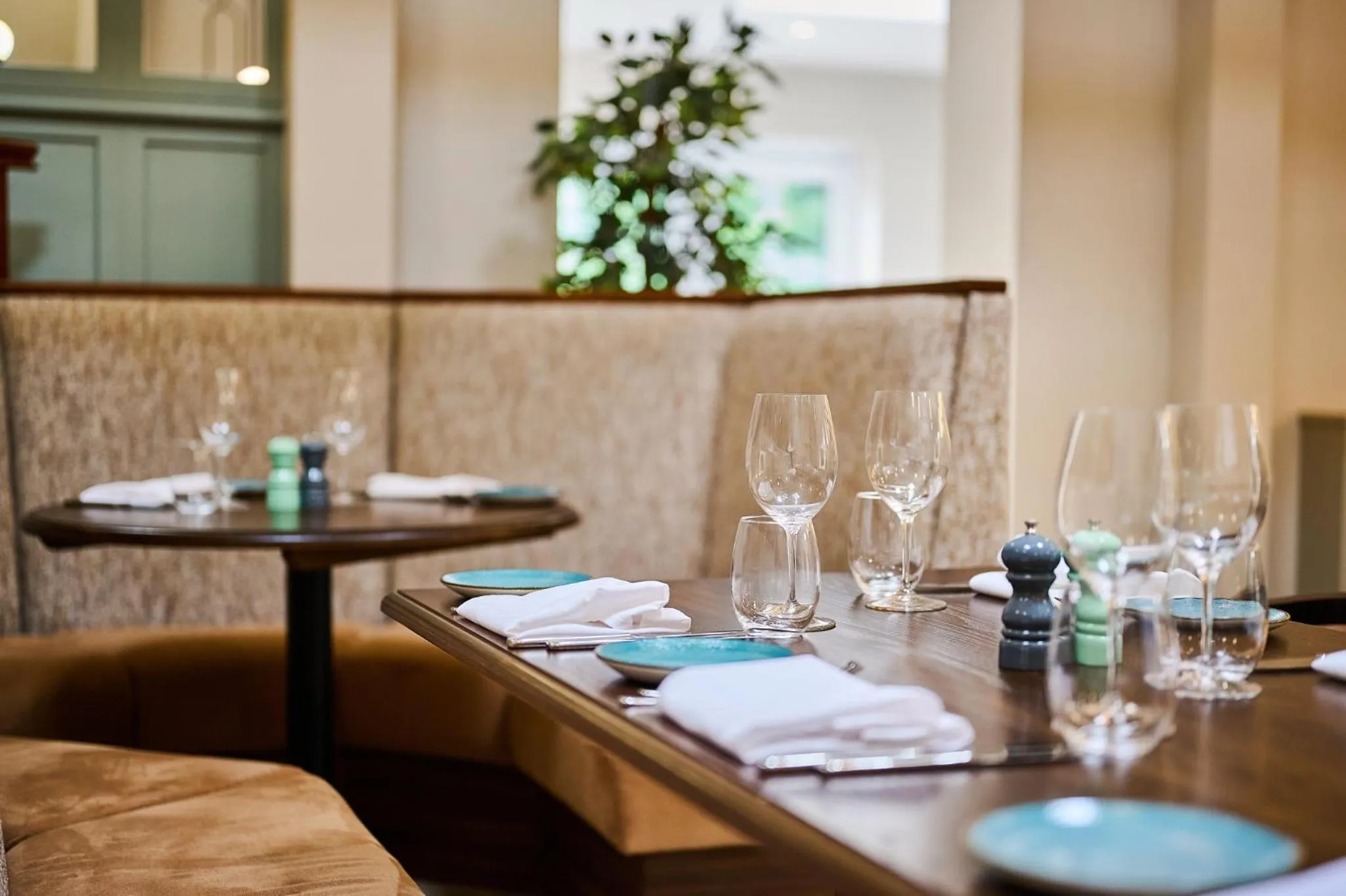 Restaurant/places to eat in Milford Hall Salisbury