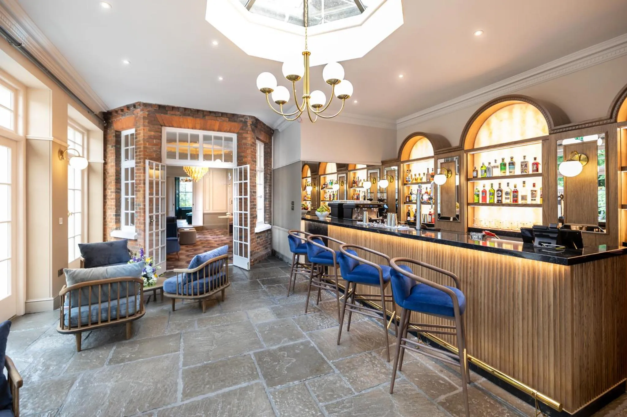 Lounge or bar in Milford Hall Salisbury