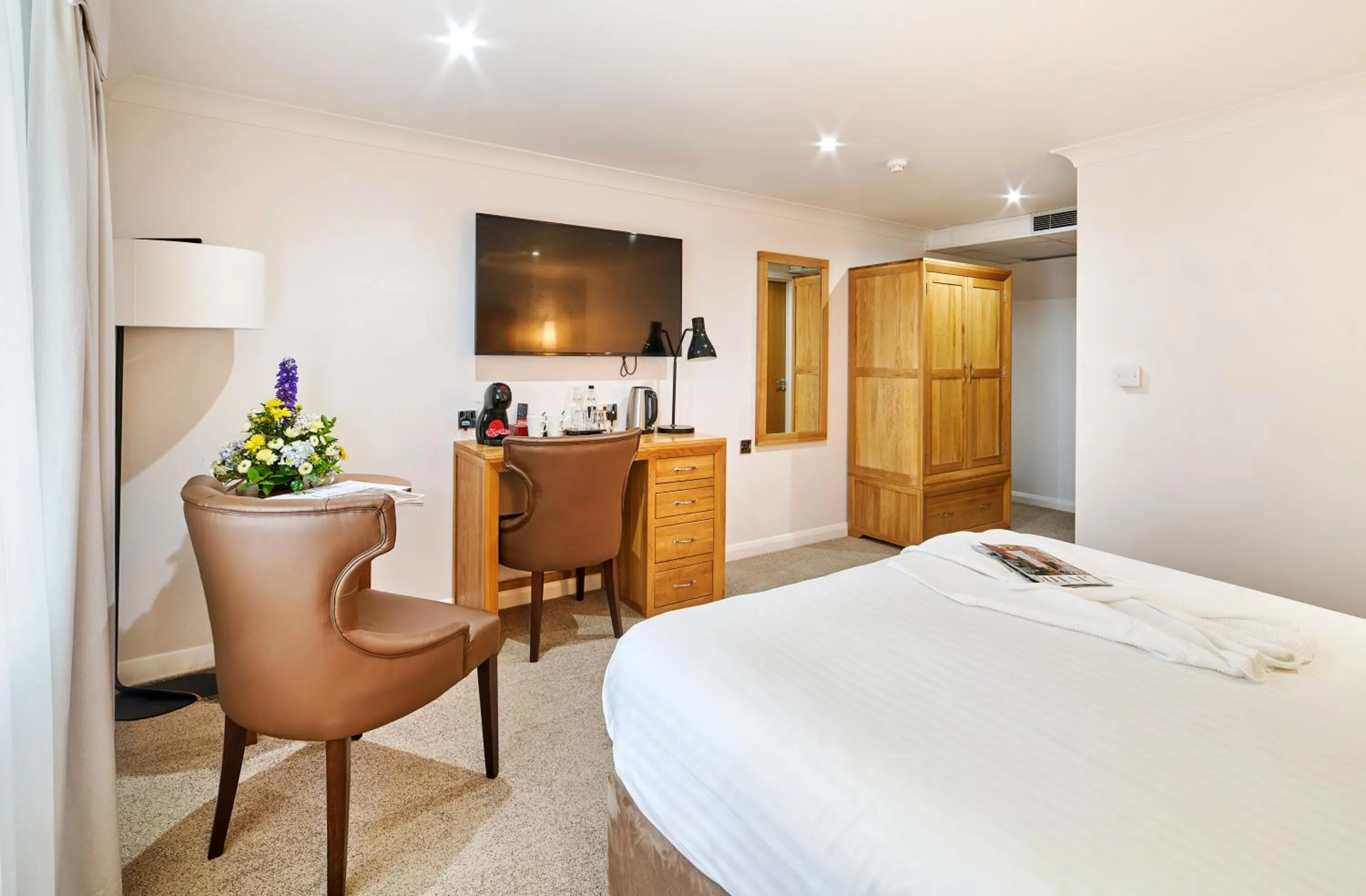 Bedroom, Bed in Milford Hall Salisbury