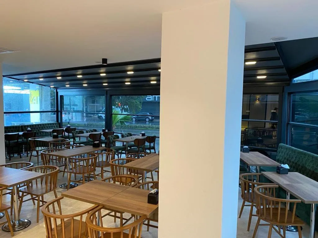 Restaurant/places to eat in NK Hotel