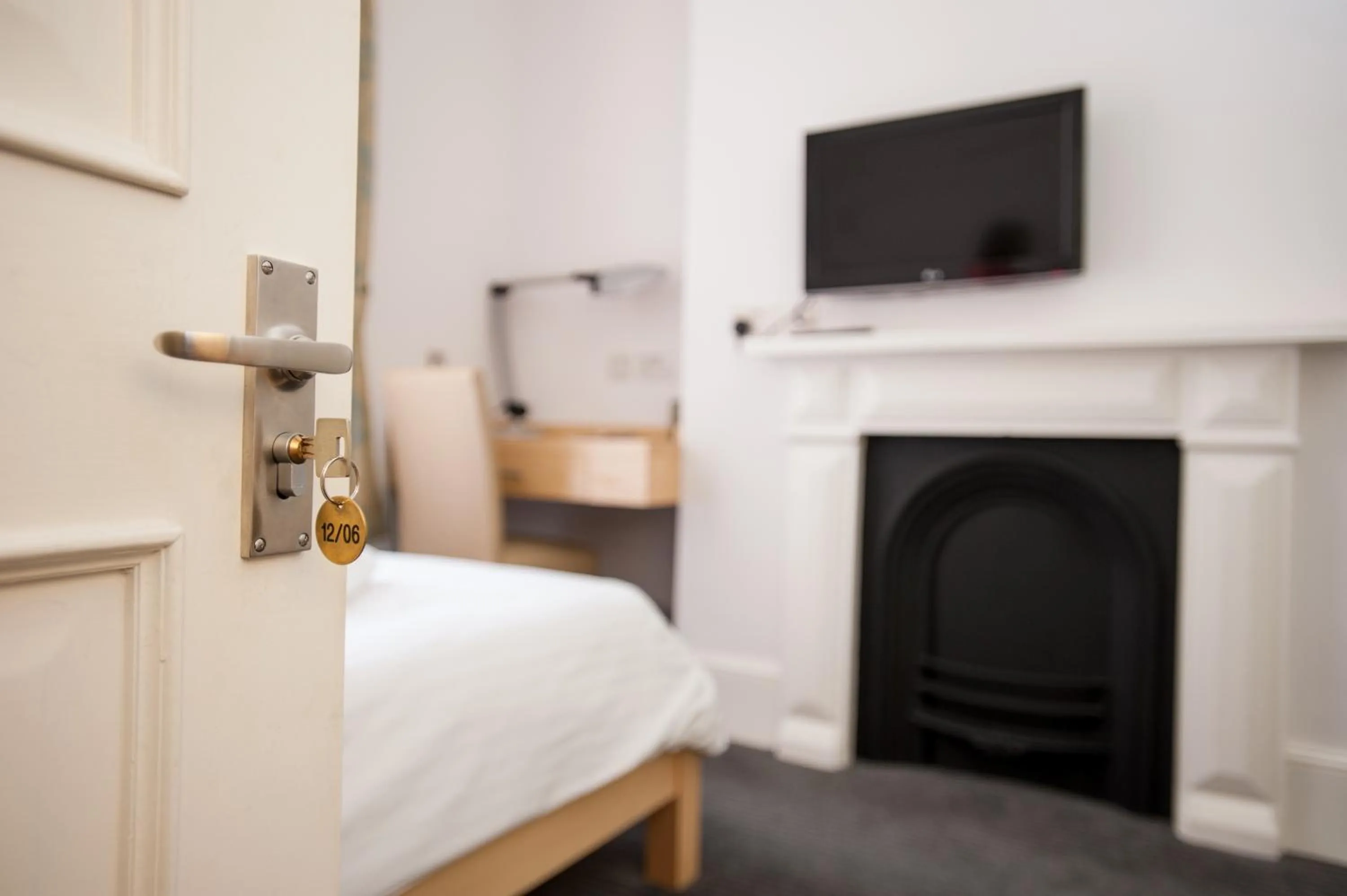 Decorative detail, Bed in Rewley House University of Oxford