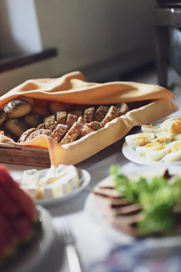 Food and drinks in Hotel Promyk Wellness & Spa