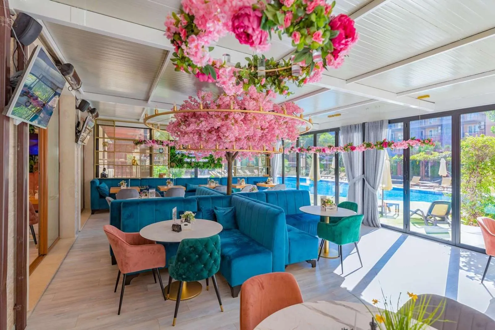 Harmony Suites Jungle - Family Friendly Complex