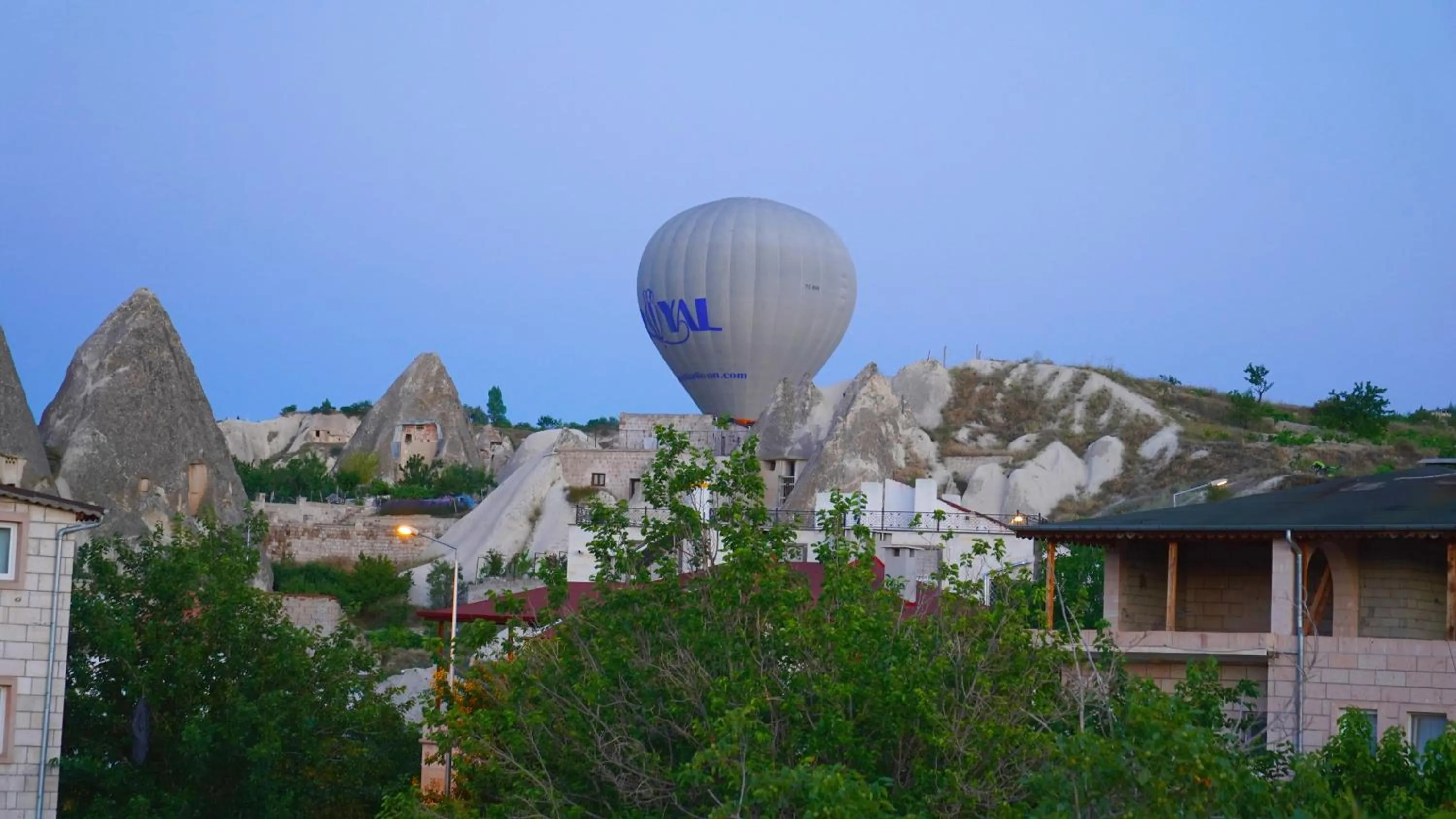 Day in Alpha Stone House