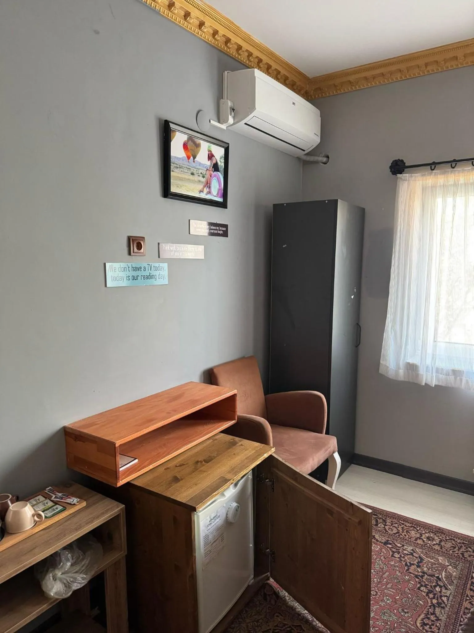 Seating area in Alpha Stone House