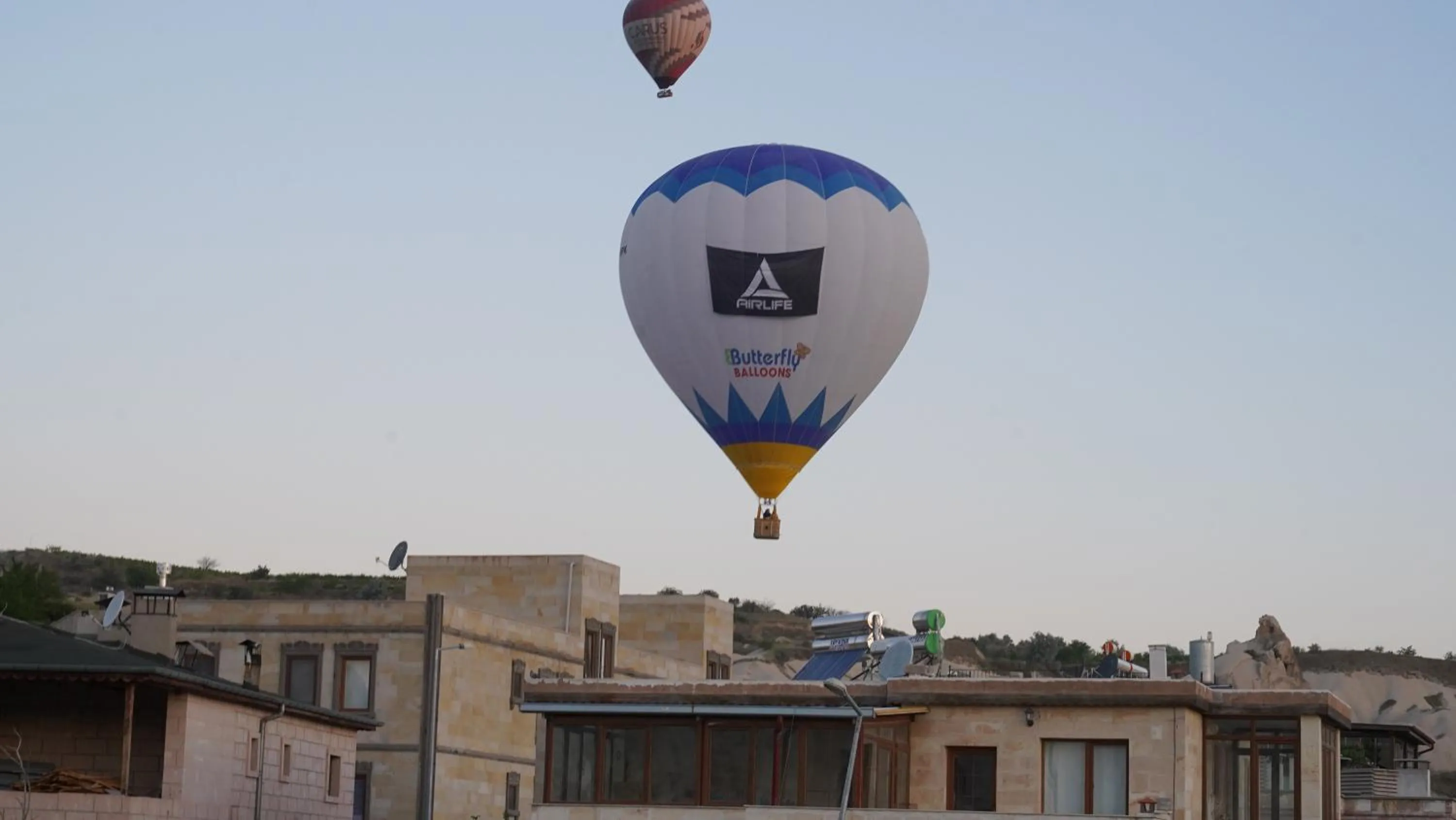 Day in Alpha Stone House