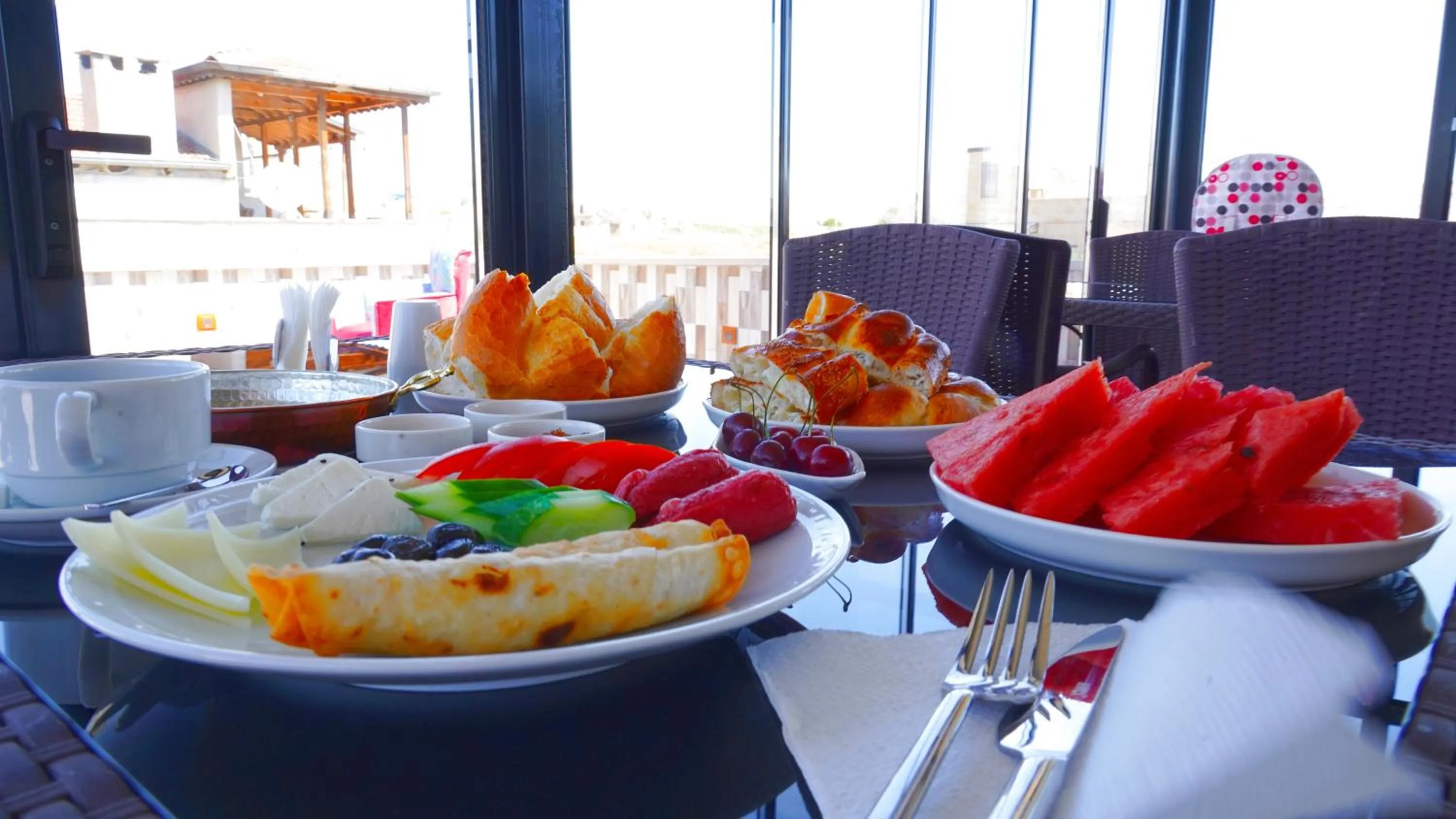 Breakfast in Alpha Stone House