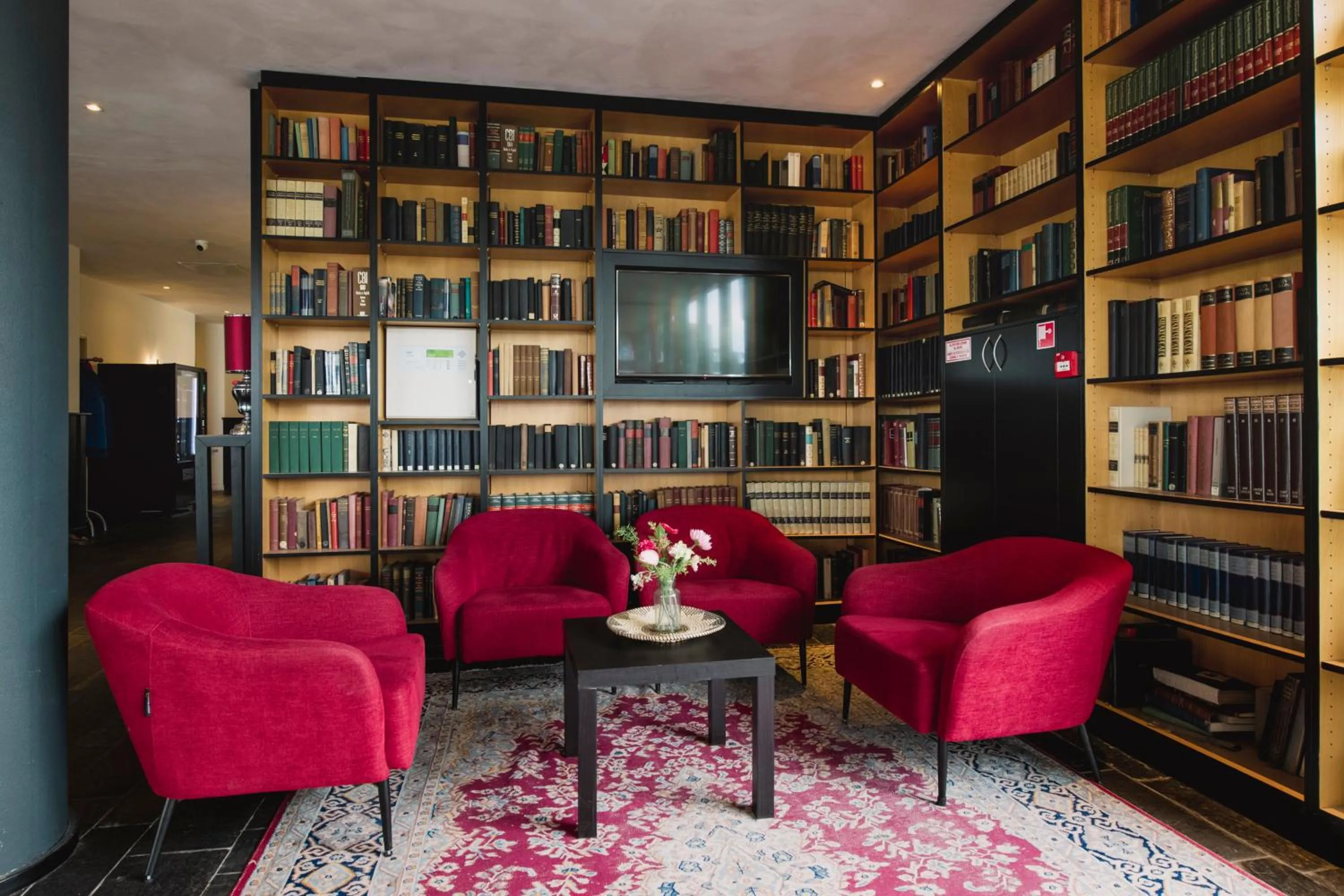 Seating area in Bastion Hotel Zoetermeer