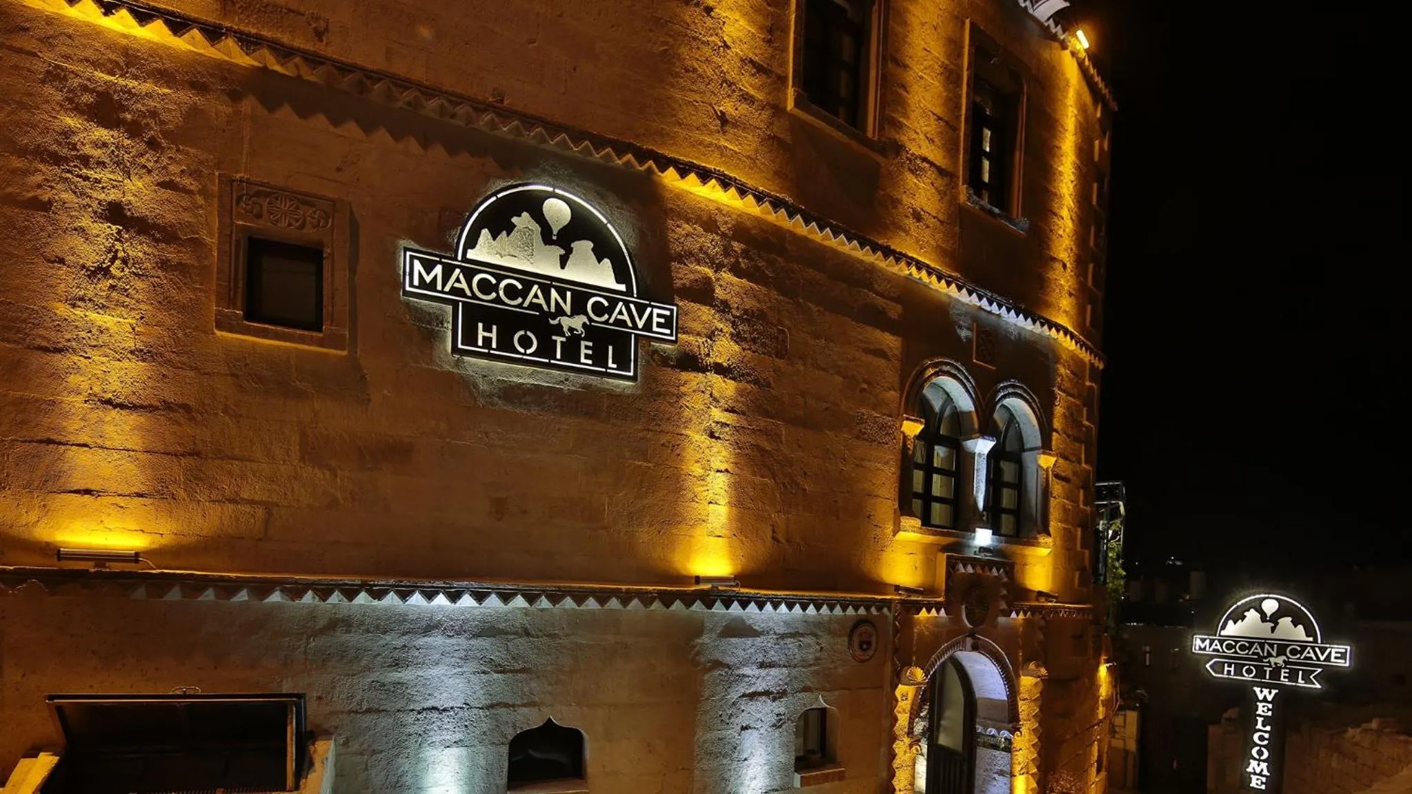 Property building in Maccan Cave Hotel