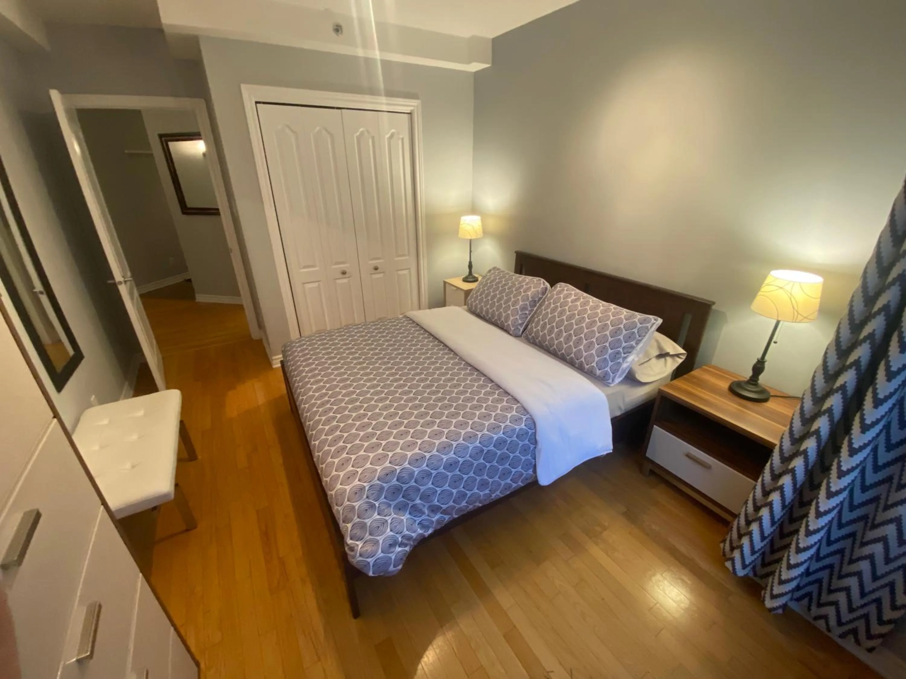 Bed in ApartHotelMontreal by Les Terrasses Saint Urbain 2225I2