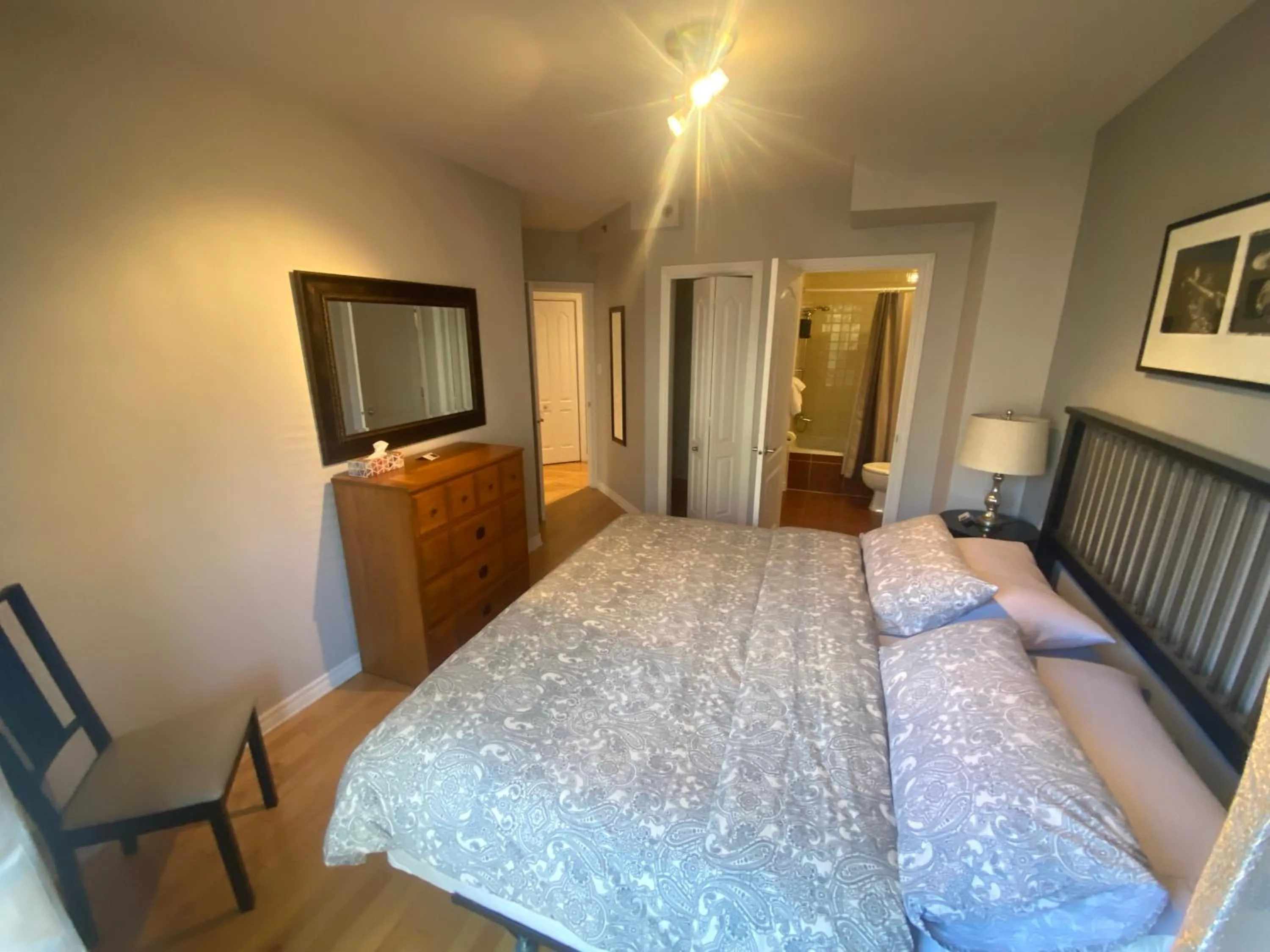 Bedroom, Bed in ApartHotelMontreal by Les Terrasses Saint Urbain 2225I2