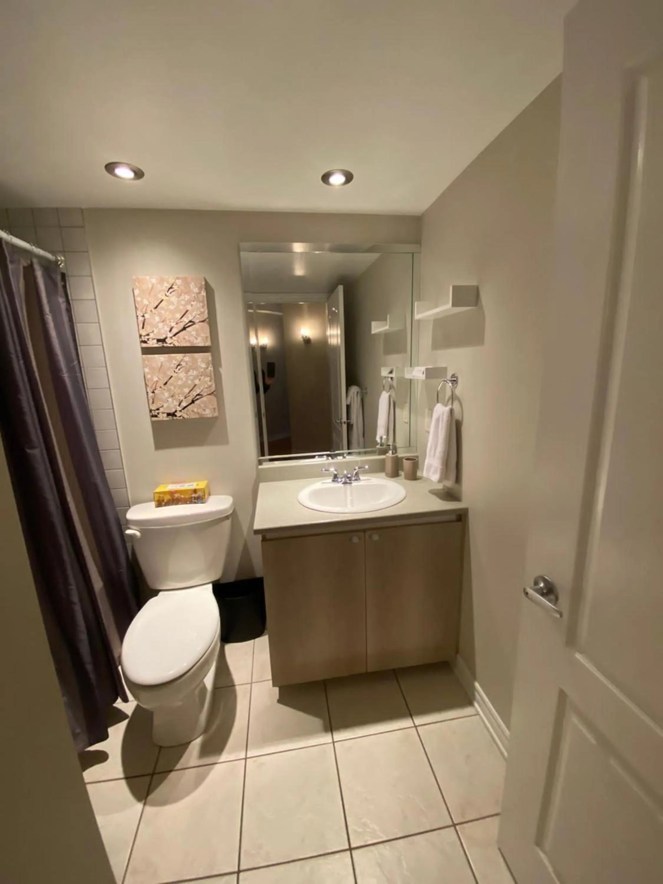 Bathroom in ApartHotelMontreal by Les Terrasses Saint Urbain 2225I2