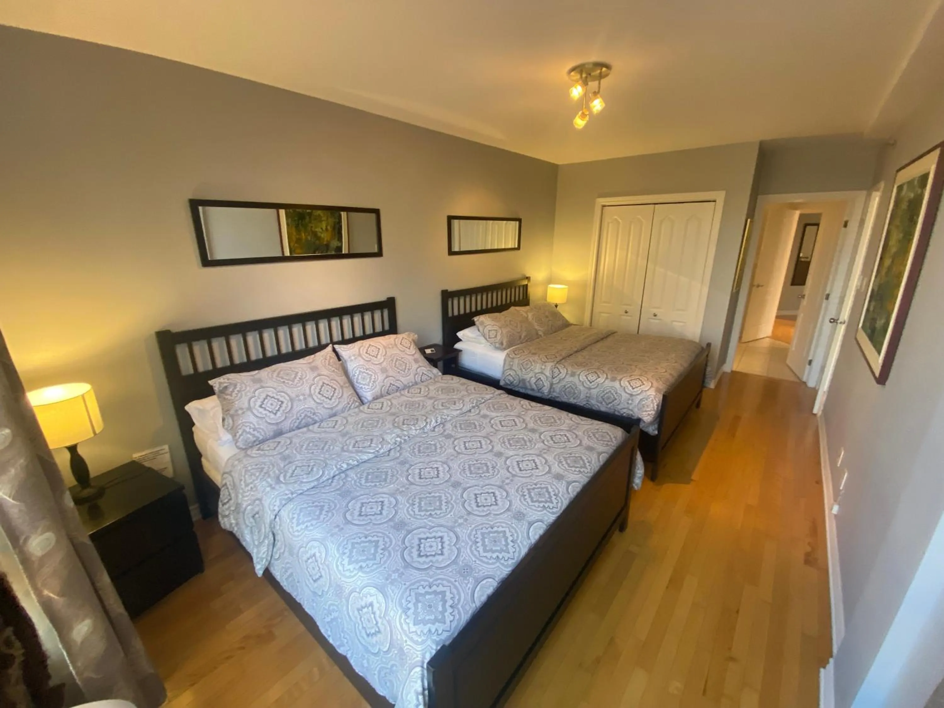 Bedroom, Bed in ApartHotelMontreal by Les Terrasses Saint Urbain 2225I2