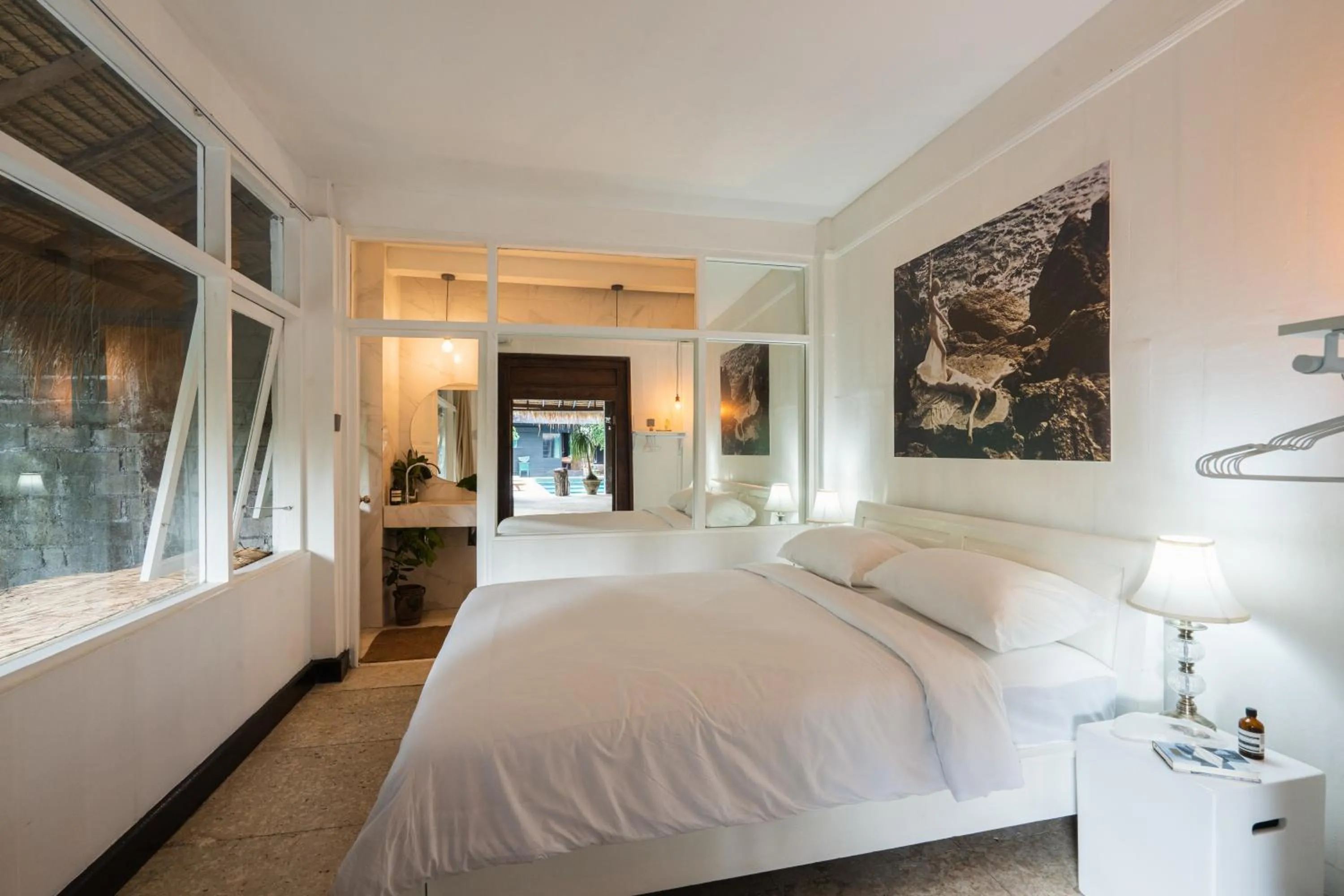 Bedroom, Bed in The Corduroy Hotel