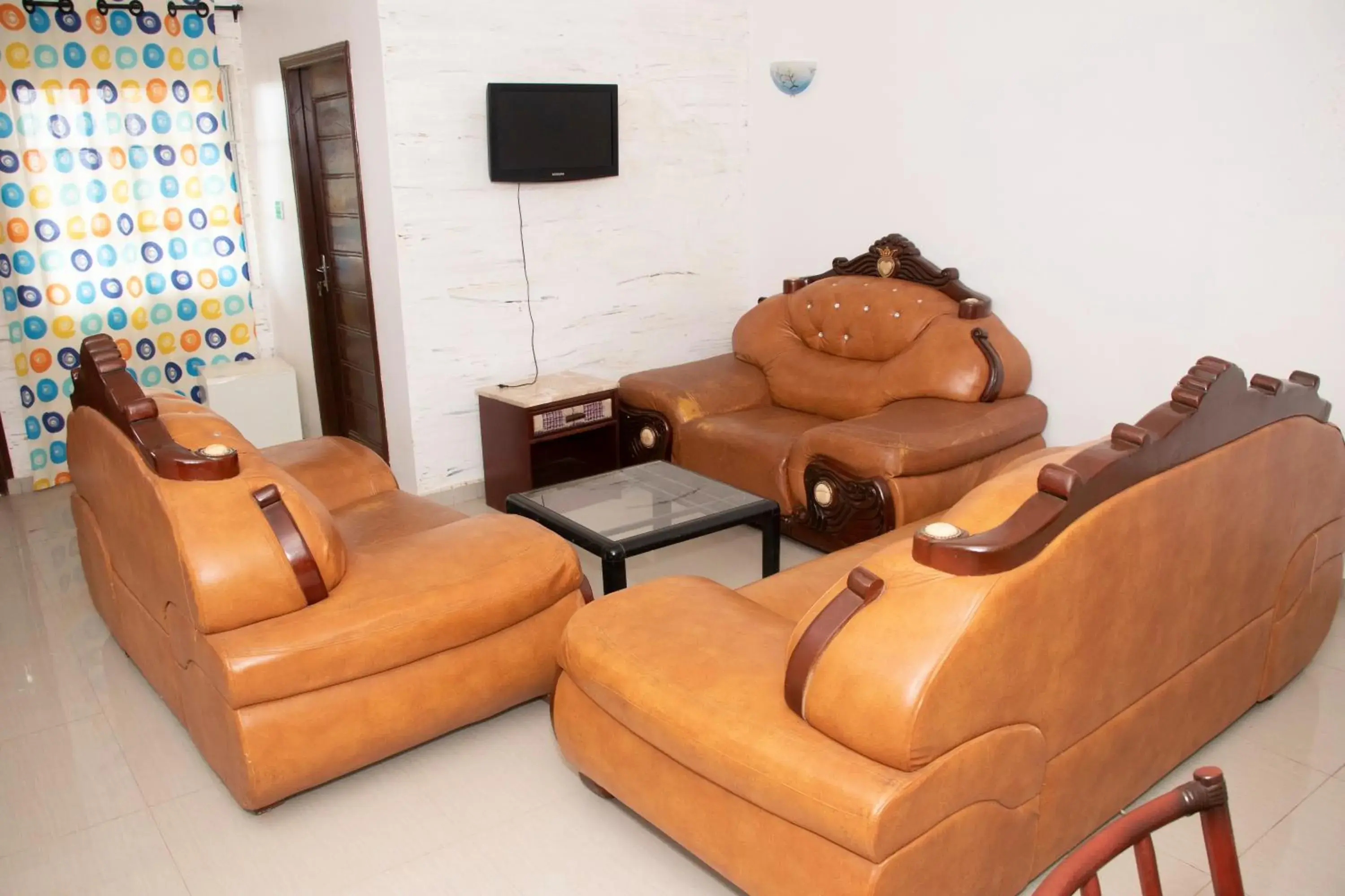 Two-Bedroom Apartment in Alafia Hotel Ketou Two-Bedroom Apartment in Alafia Hotel Ketou