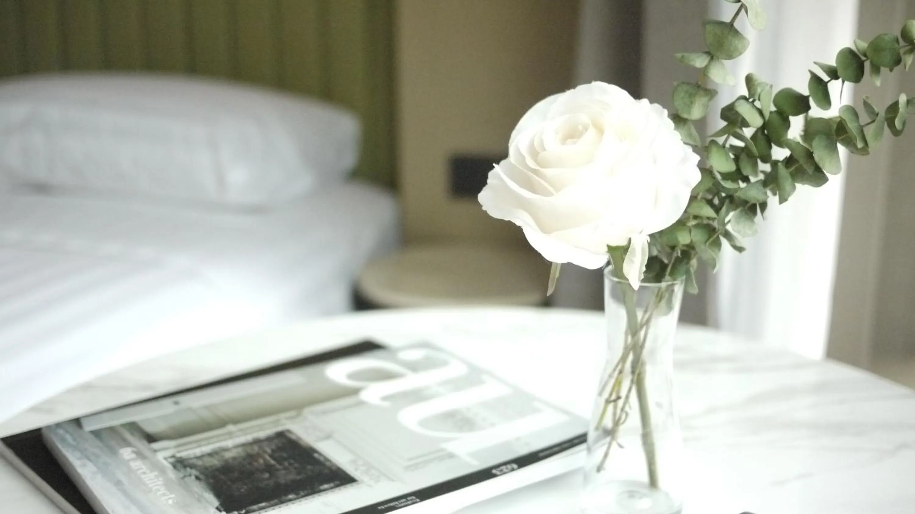 Bed in Dorsett Kai Tak