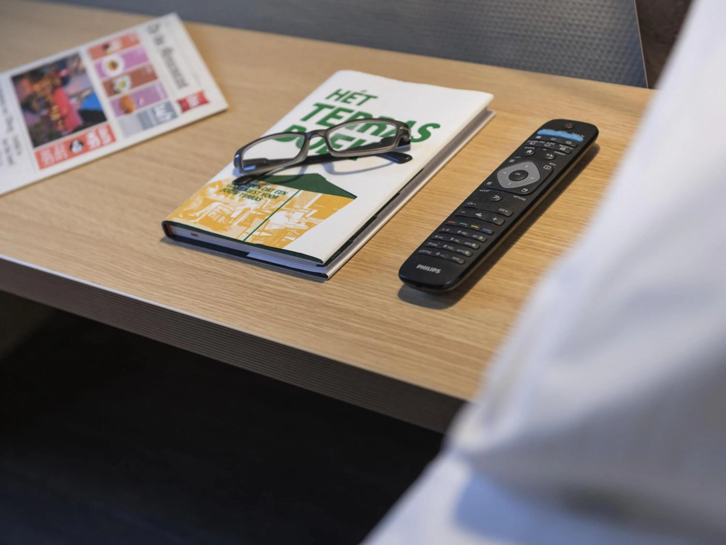 Bedroom in ibis Tilburg