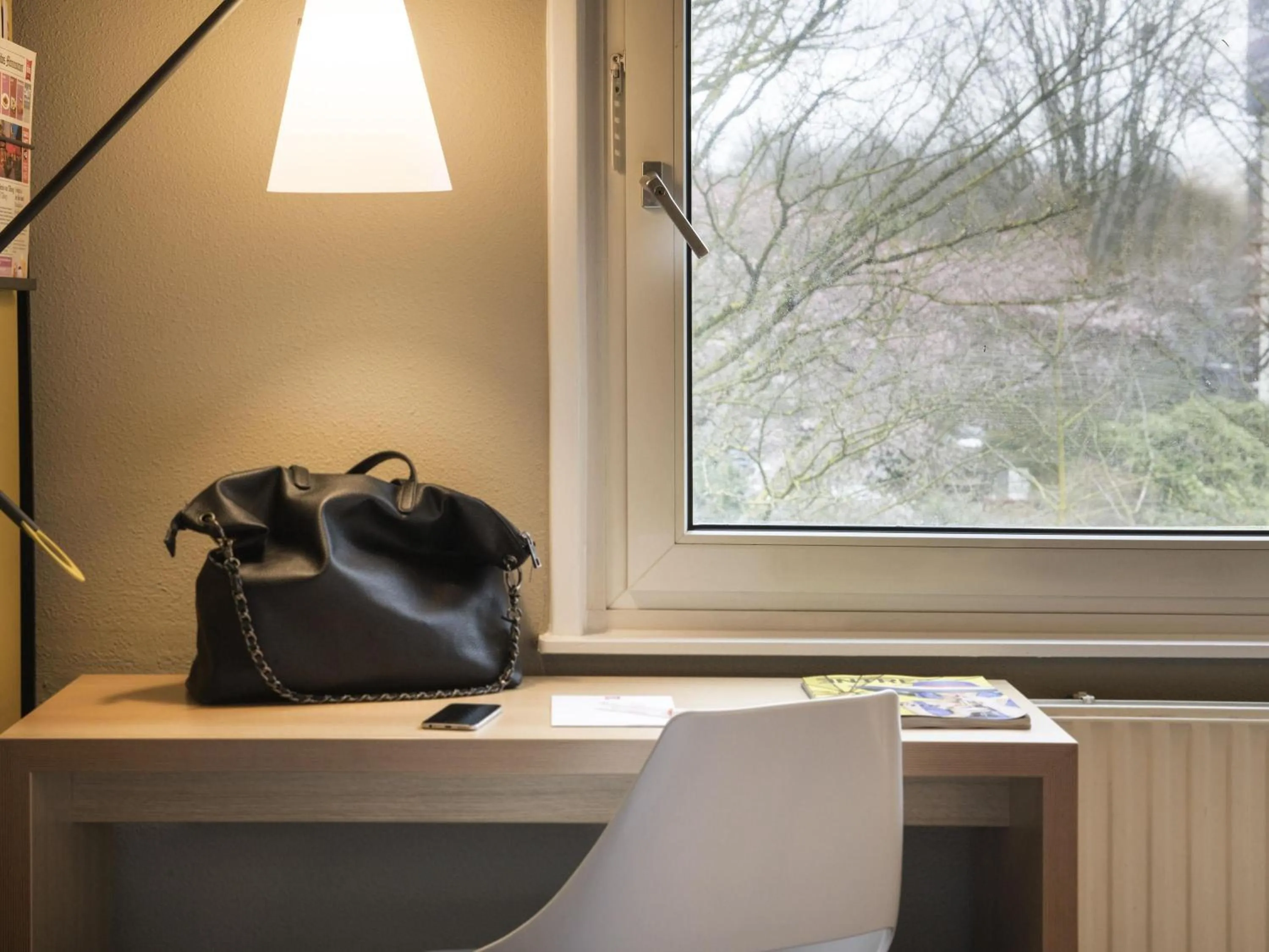 Bedroom in ibis Tilburg