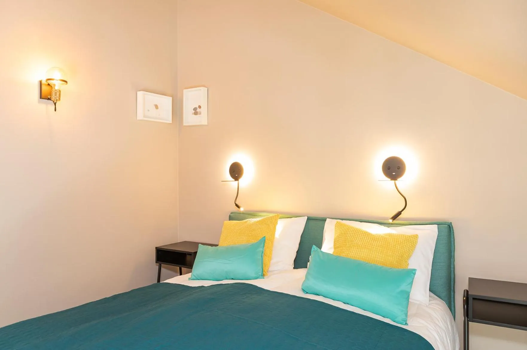 Bed in Kurshi Hotel & Spa