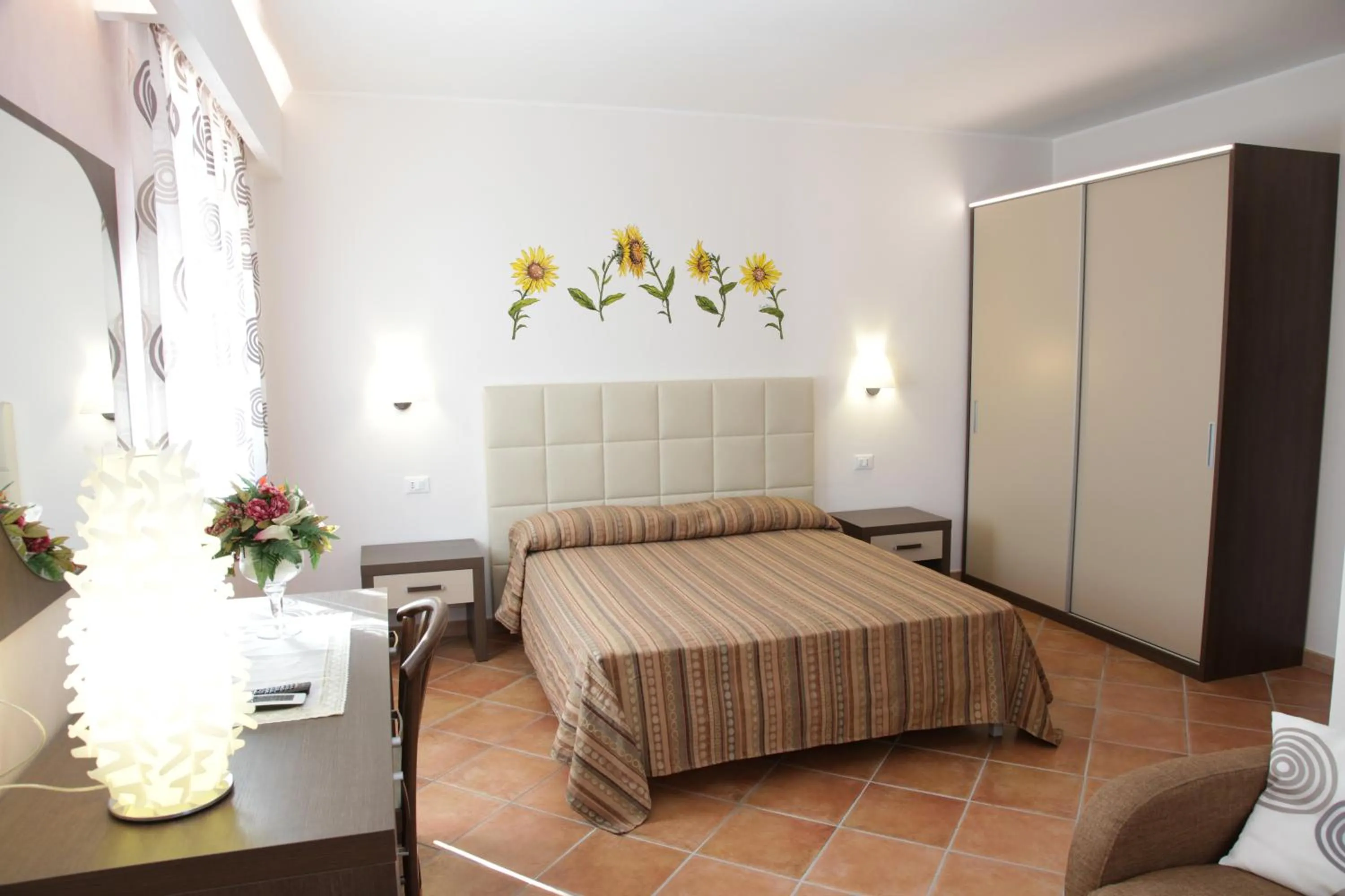 Photo of the whole room, Bed in B&B Il Quadrifoglio Tropea