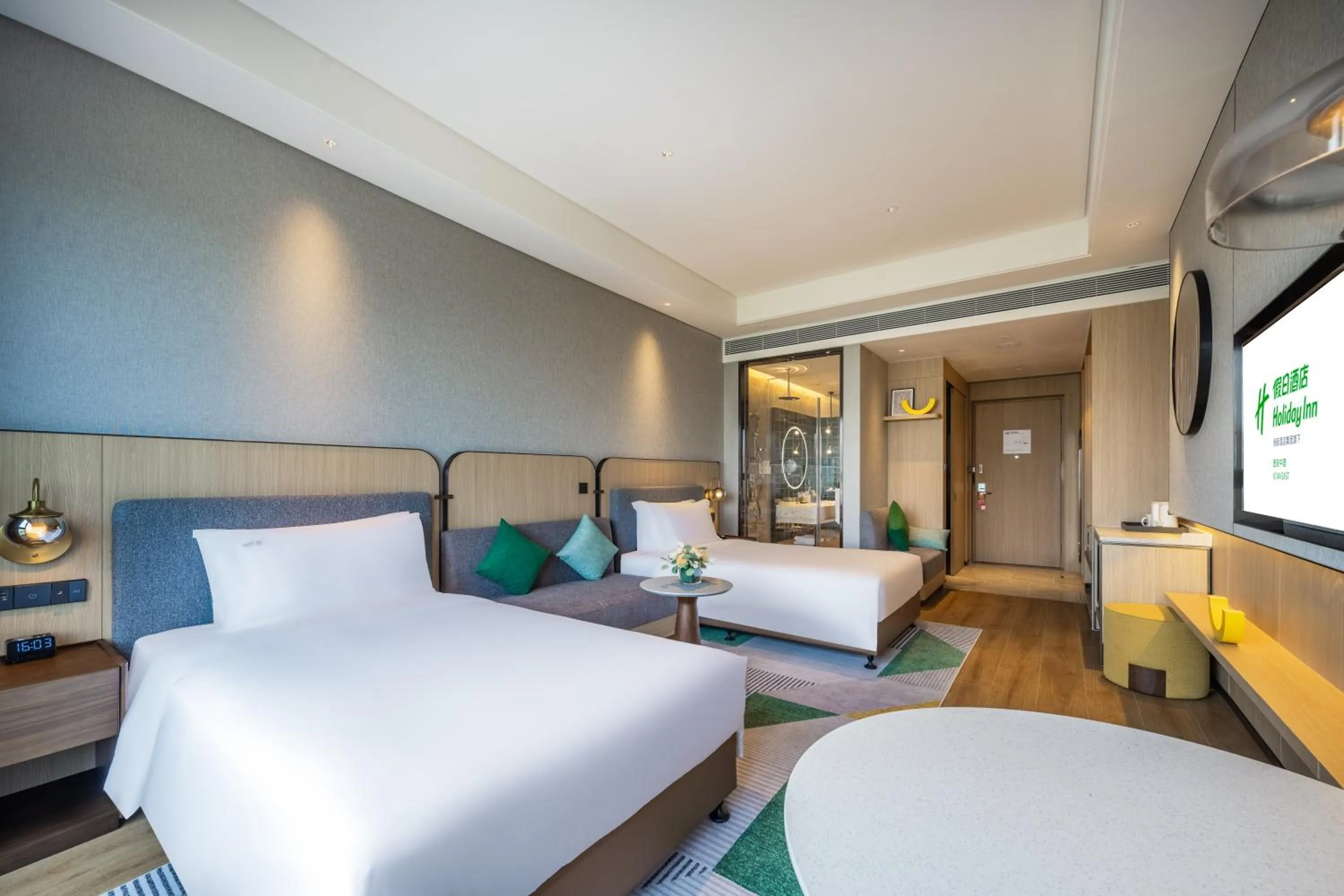 Bed in Holiday Inn Xi'an East by IHG