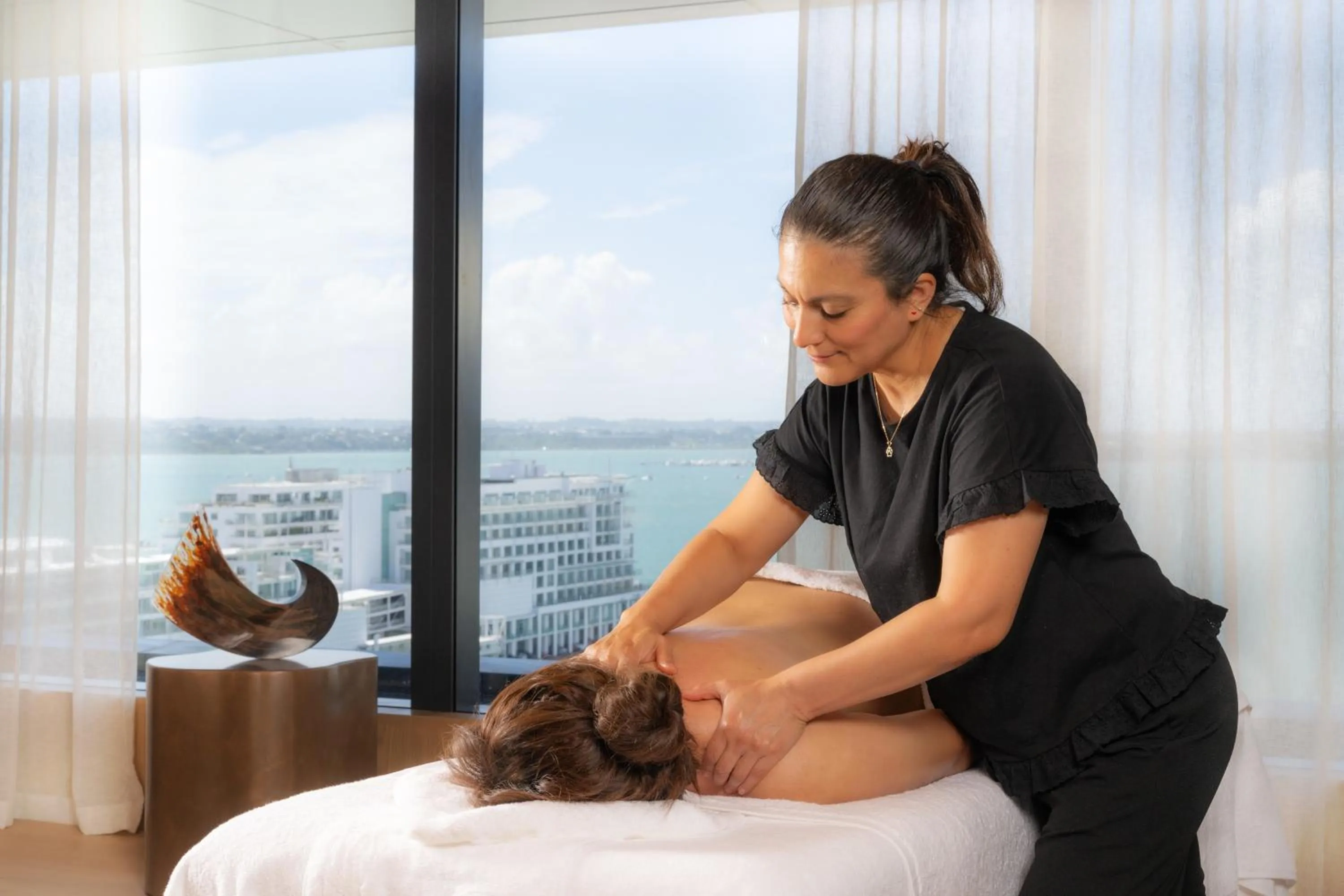Massage in InterContinental Auckland by IHG