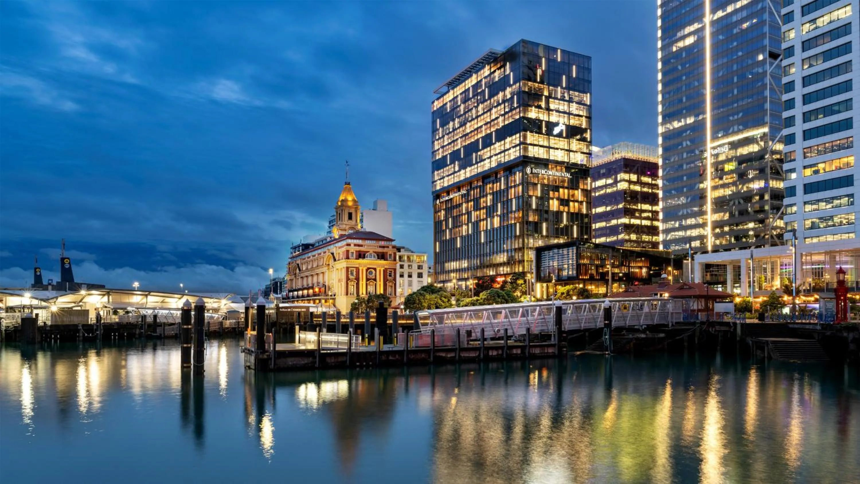 Property building in InterContinental Auckland by IHG