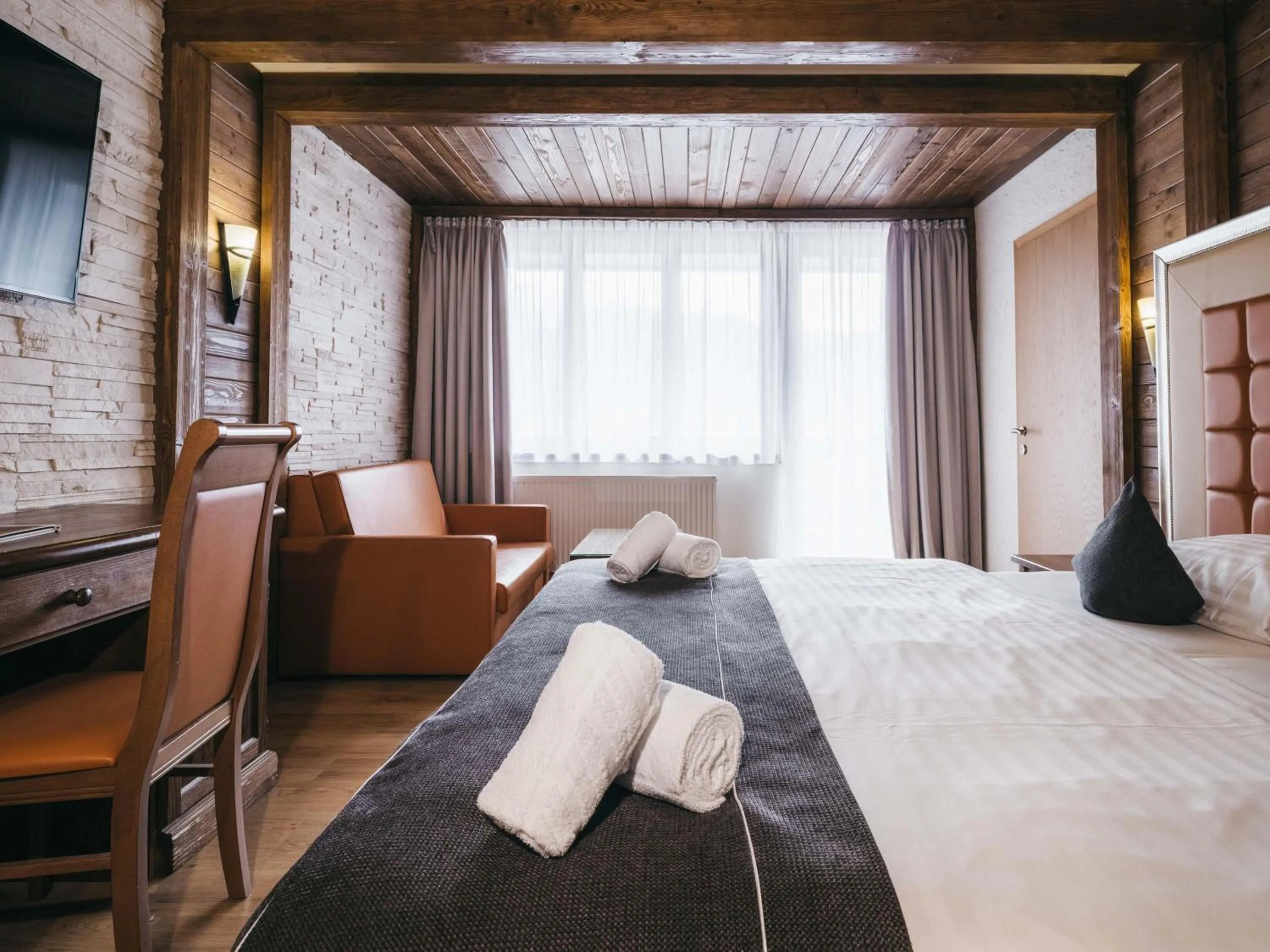 Photo of the whole room, Bed in Hotel Victoriya