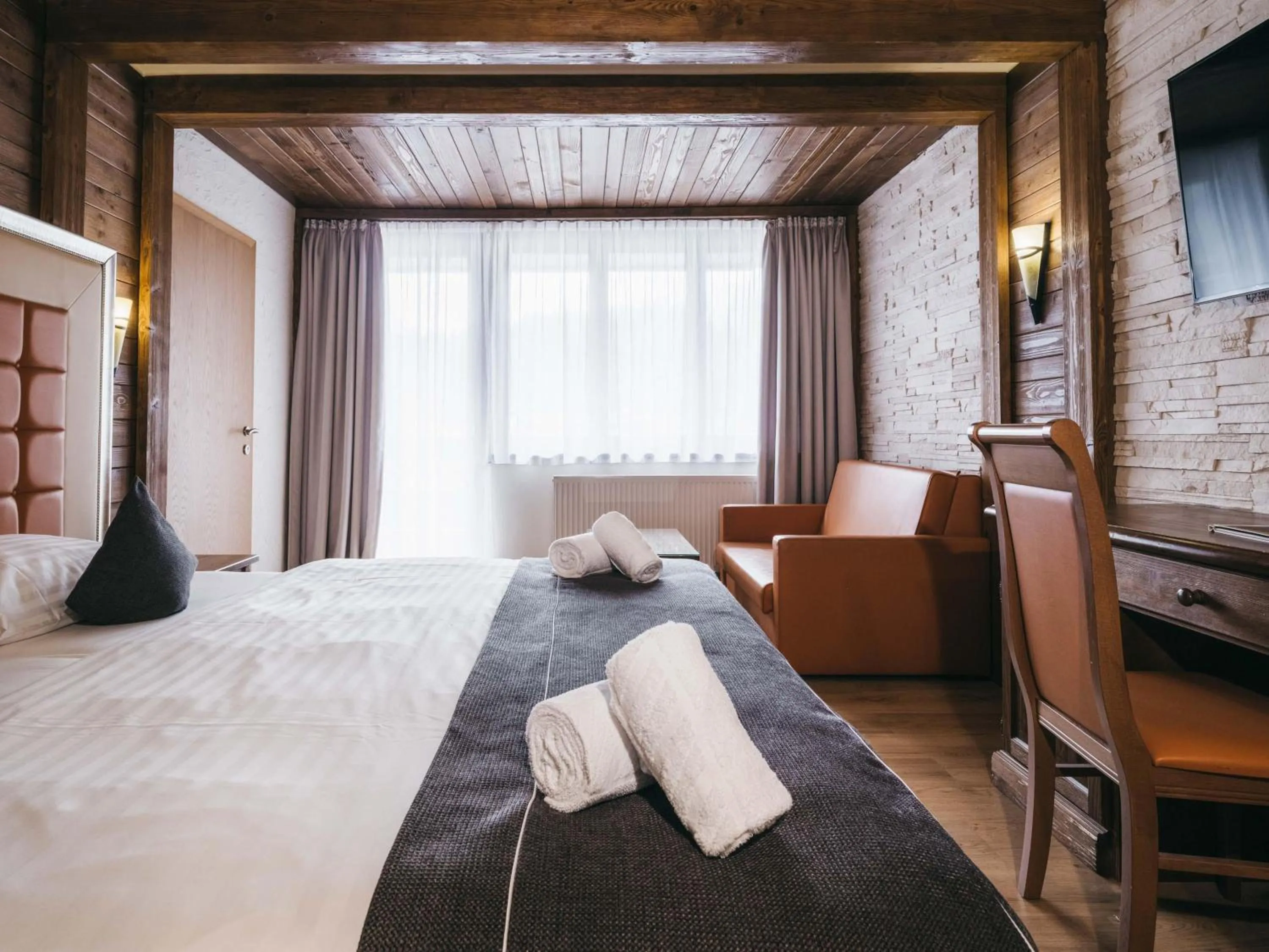 Photo of the whole room, Bed in Hotel Victoriya