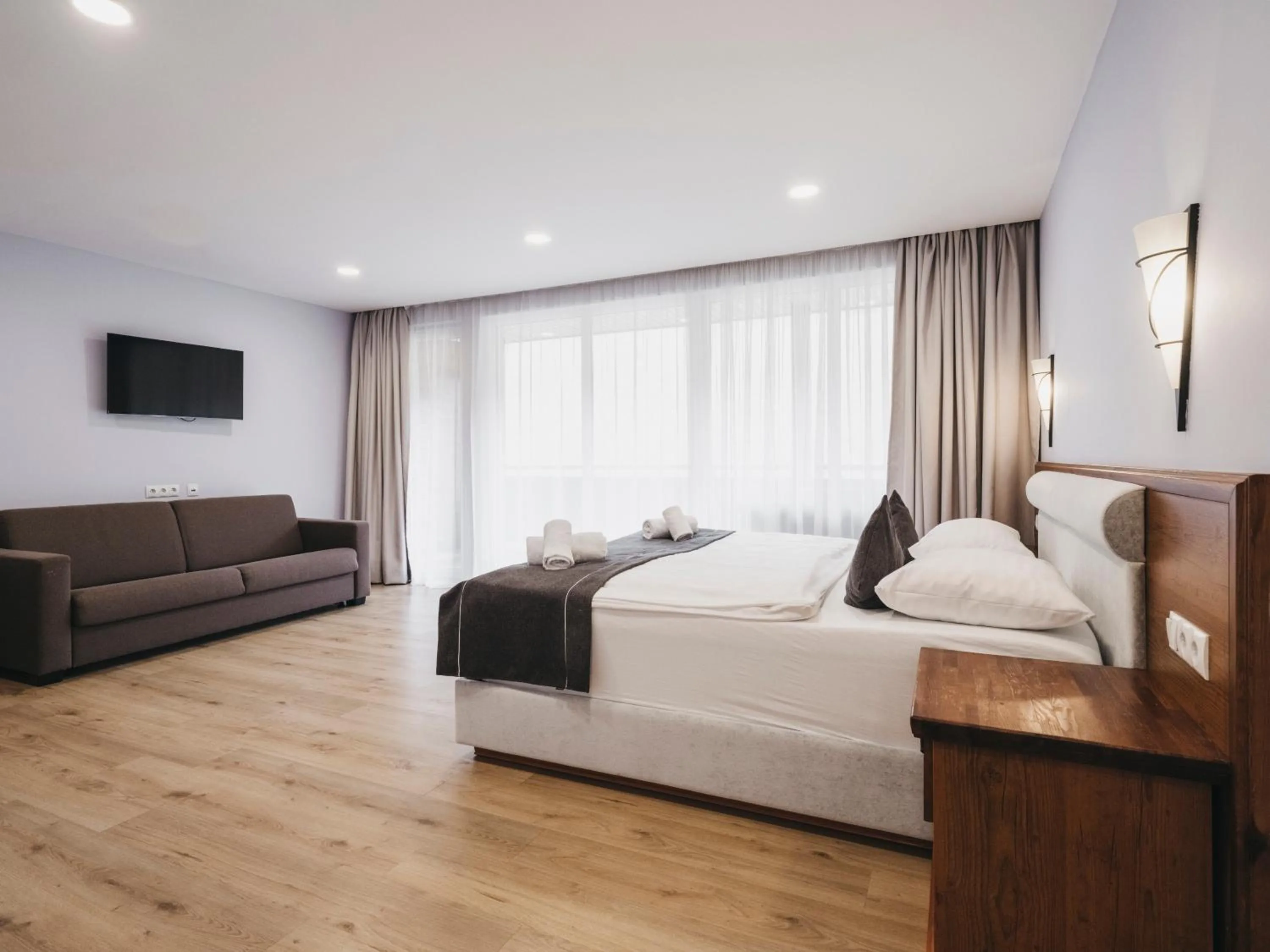 Photo of the whole room in Hotel Victoria by VAYA