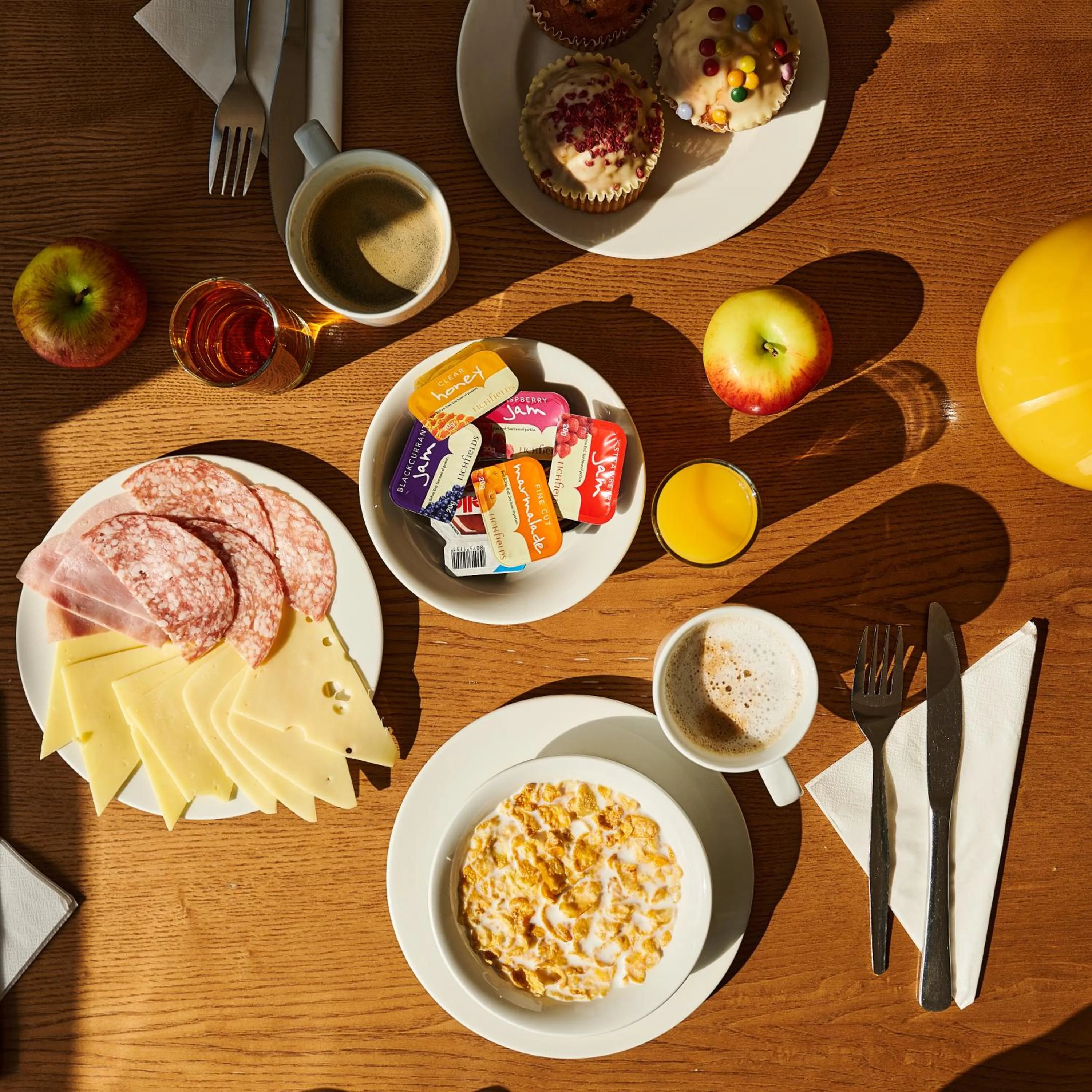 Breakfast in Discovery Inn - Leeds