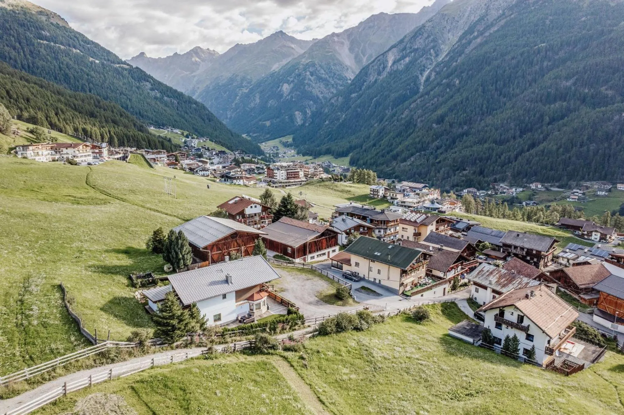 Property building in Auer-Fiegl