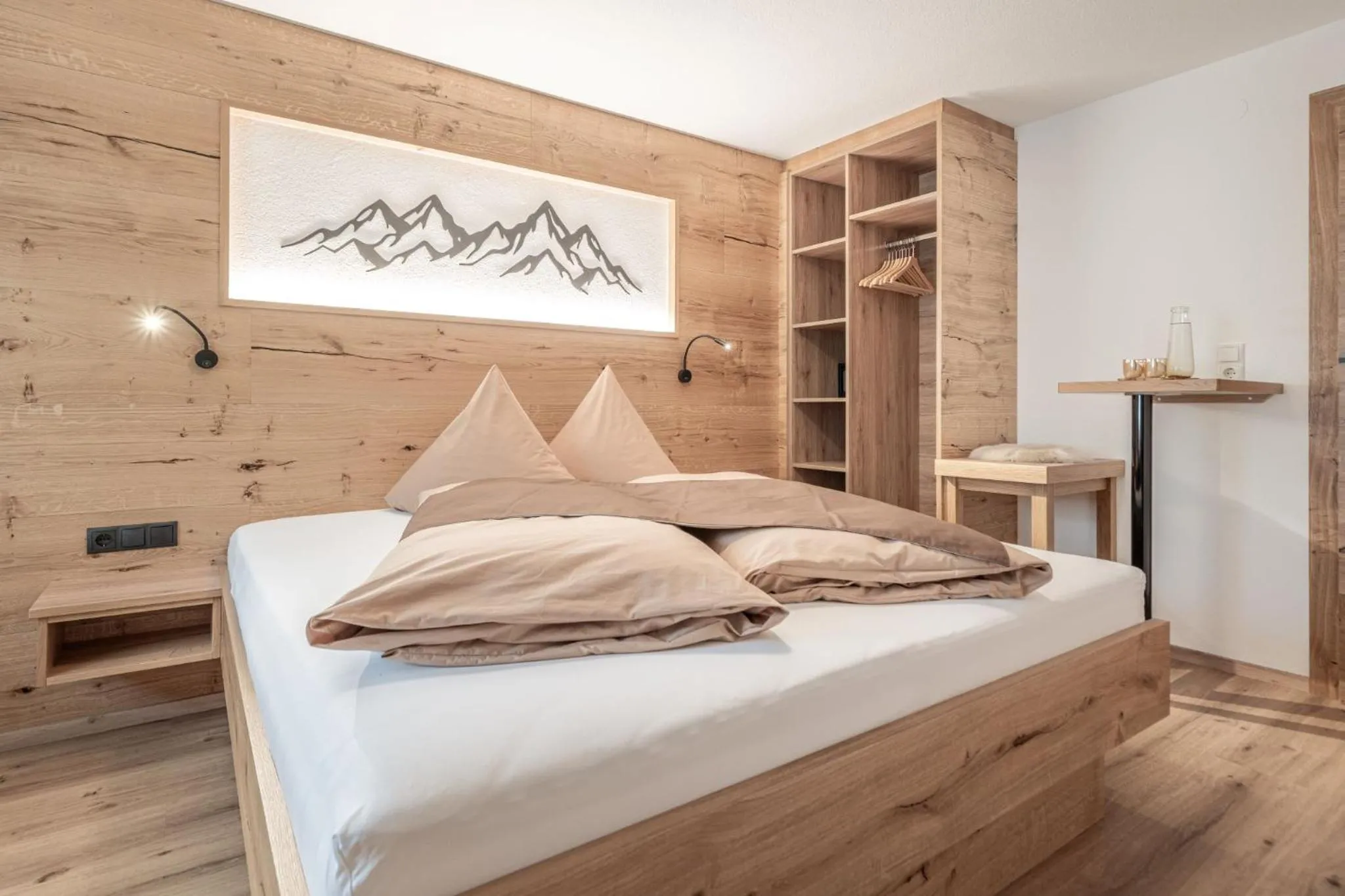 Photo of the whole room, Bed in Auer-Fiegl