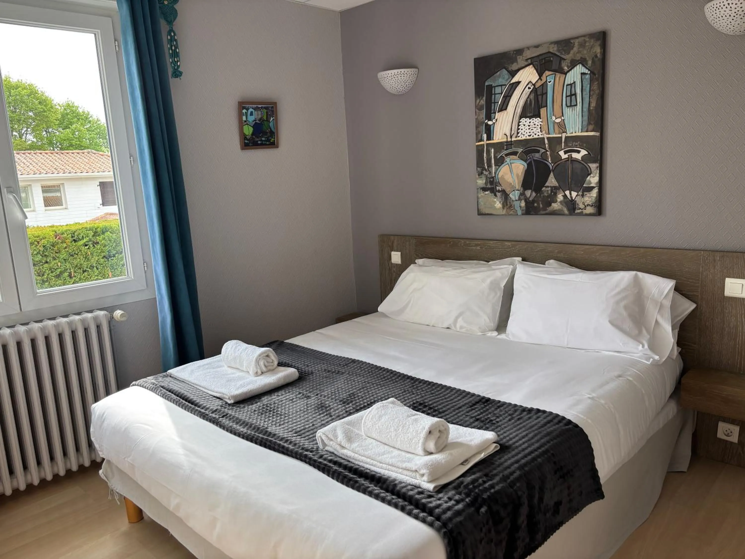 Bed in Hôtel Le Boïate