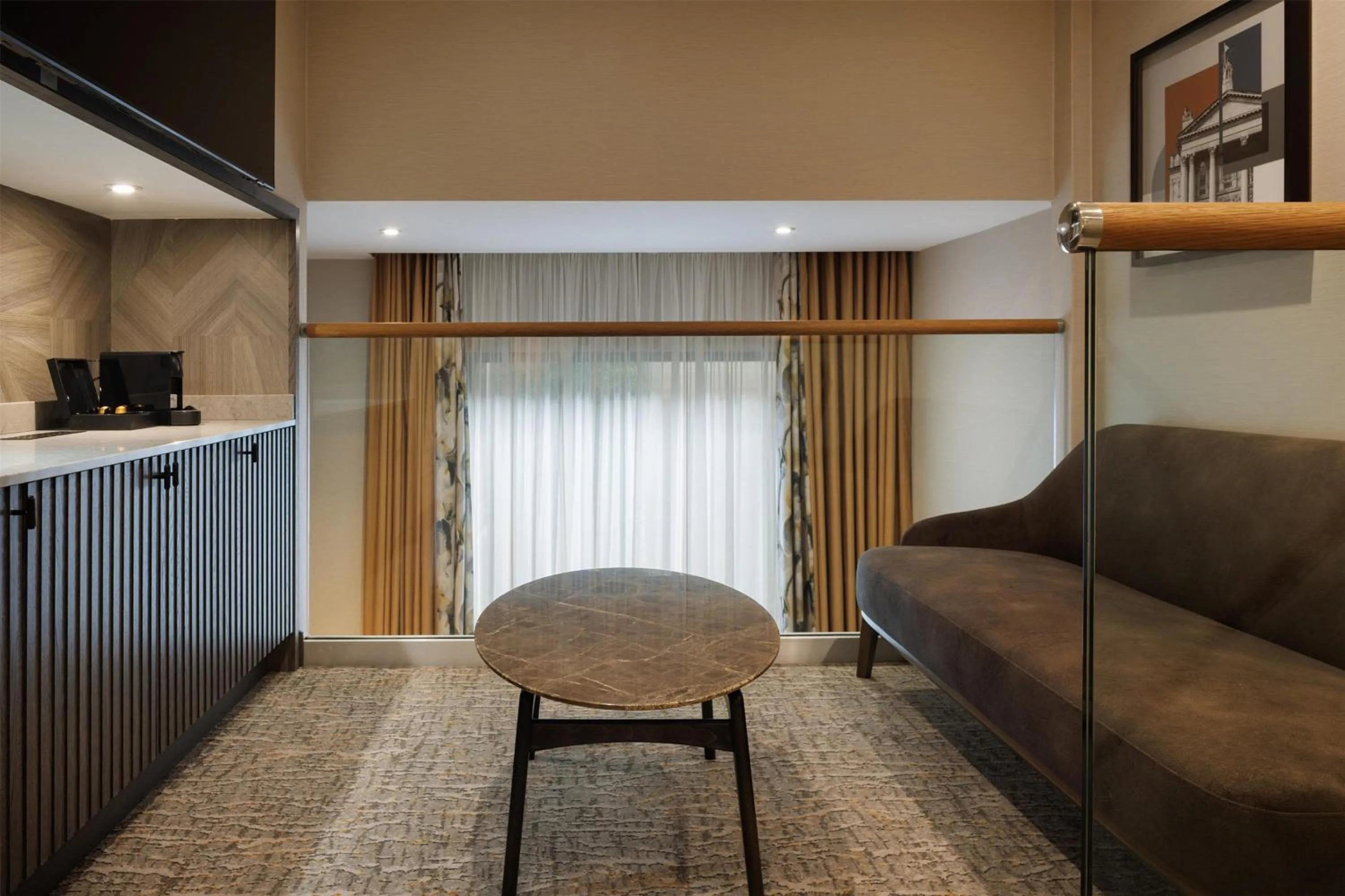 Living room in DoubleTree by Hilton London – West End