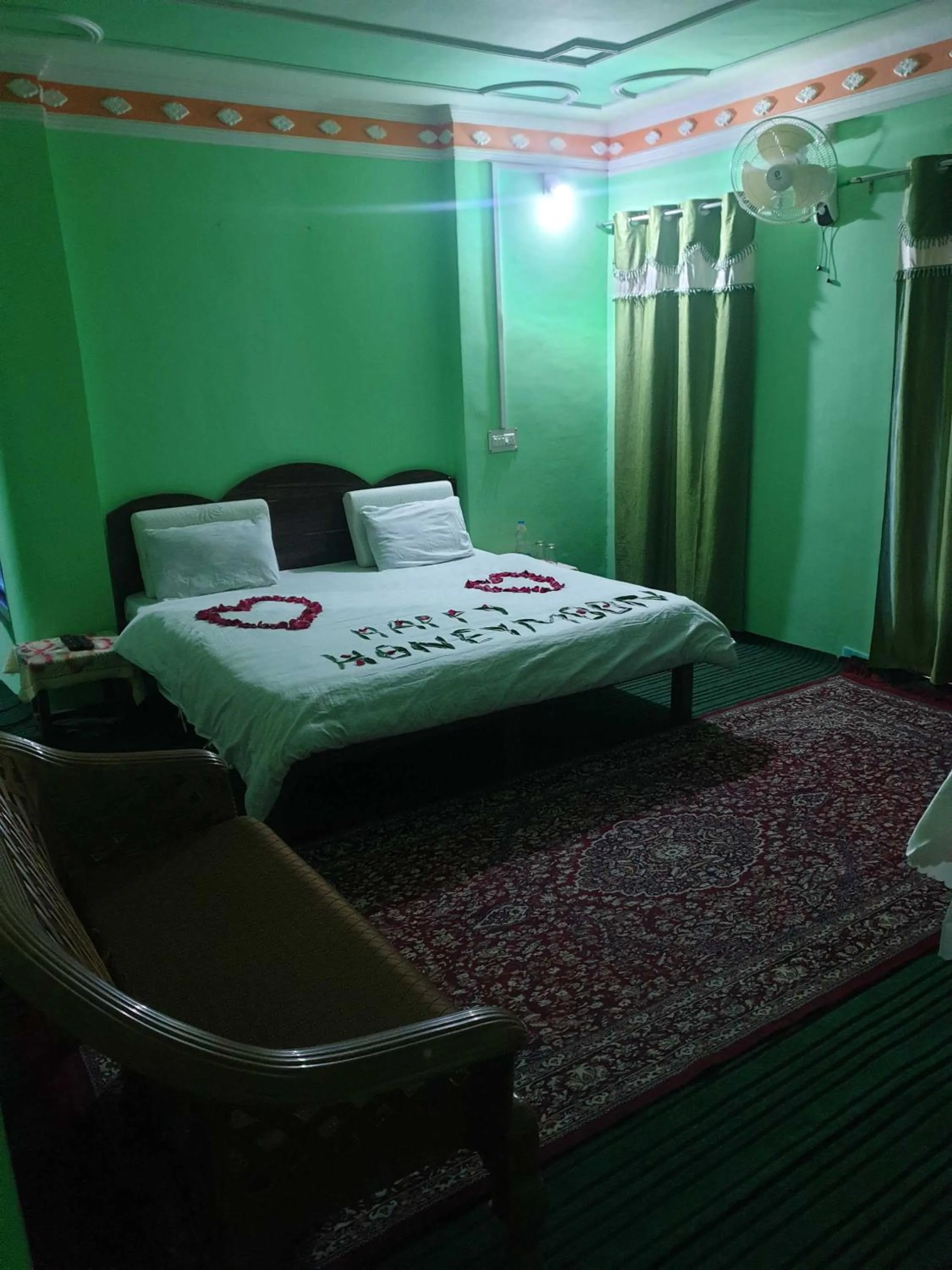 Bedroom, Bed in Hotel O Raj Shah Hotel And Resturant