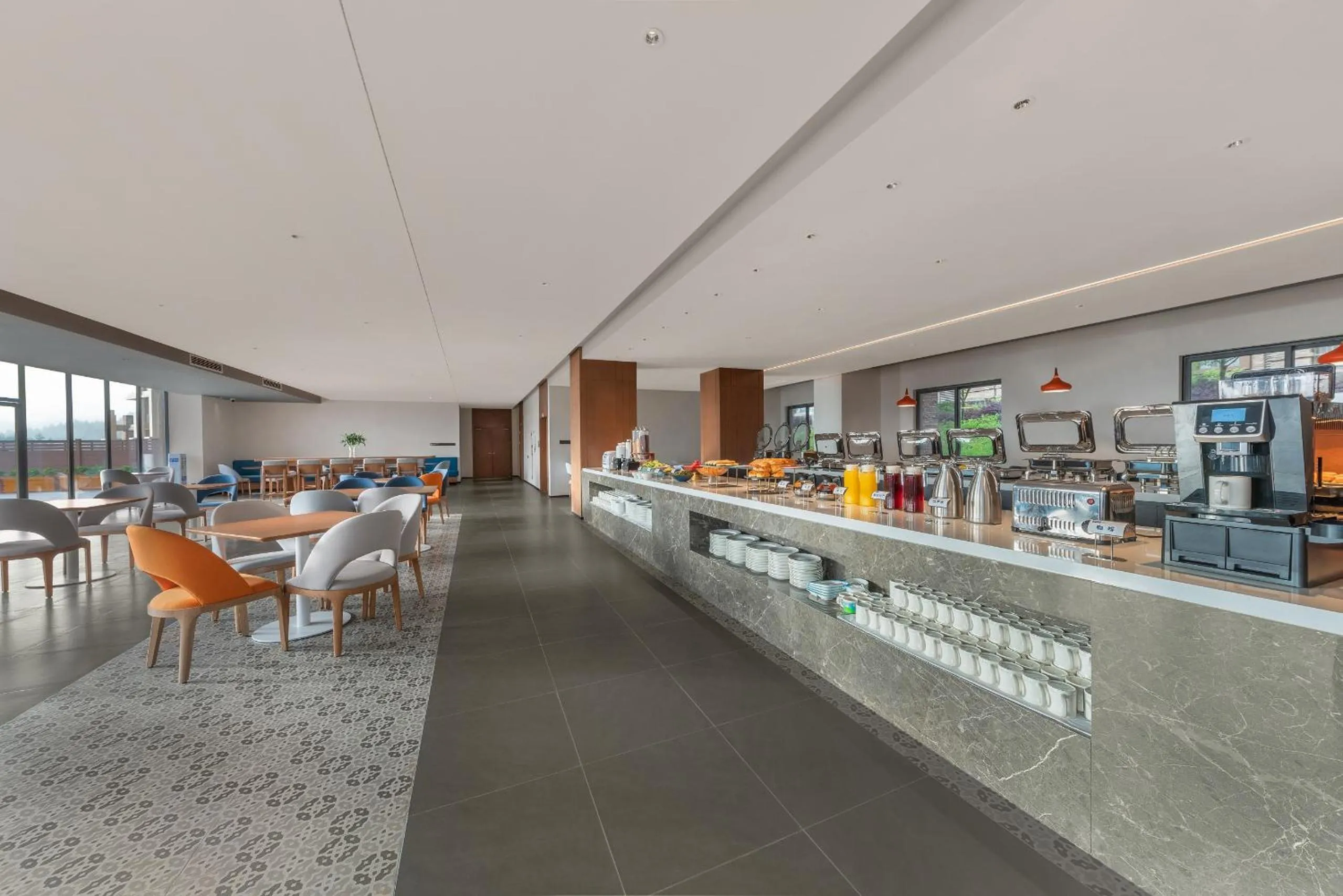 Restaurant/places to eat in Holiday Inn Express Wawu Mountain, an IHG Hotel