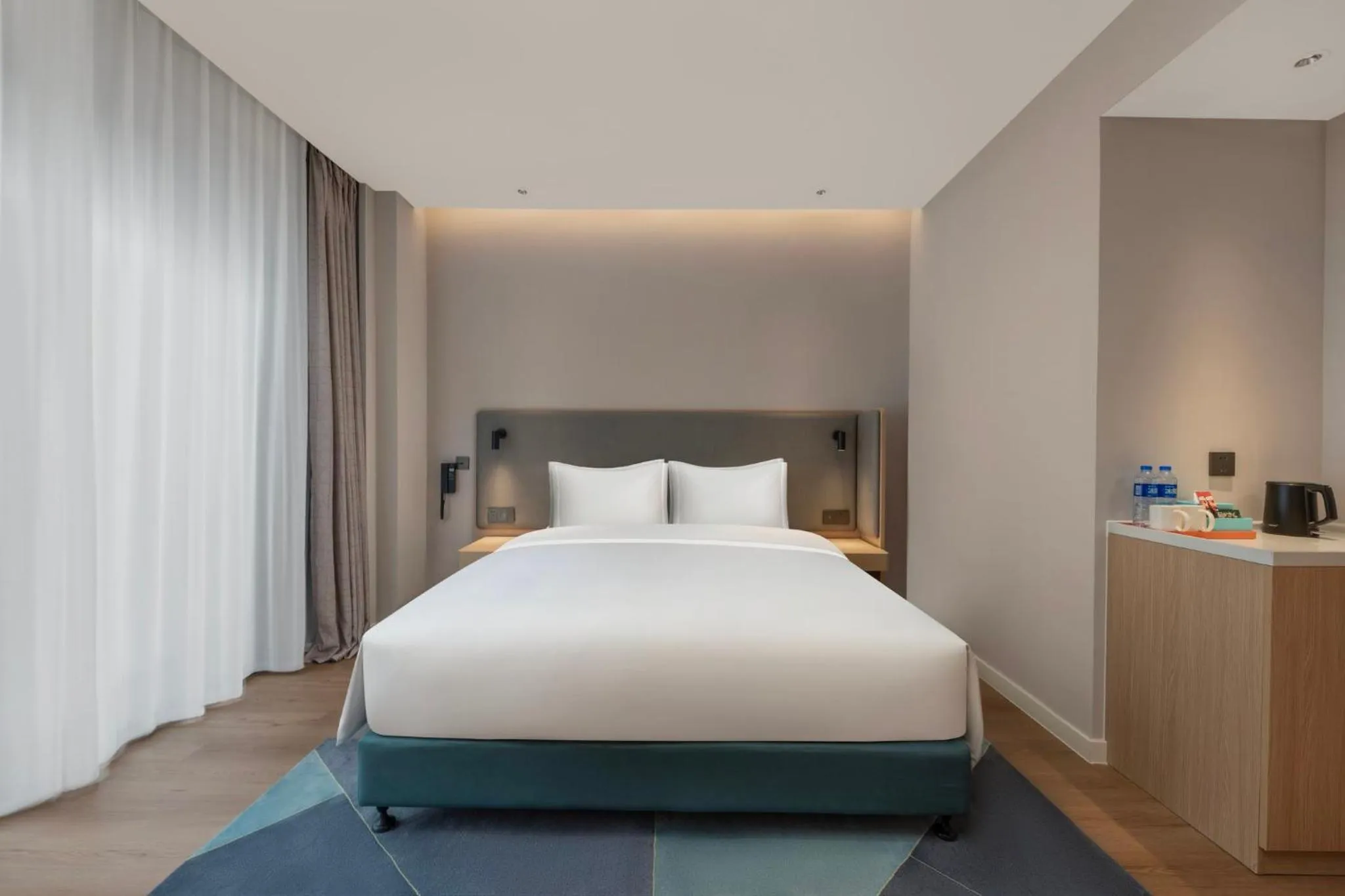 Photo of the whole room, Bed in Holiday Inn Express Wawu Mountain, an IHG Hotel