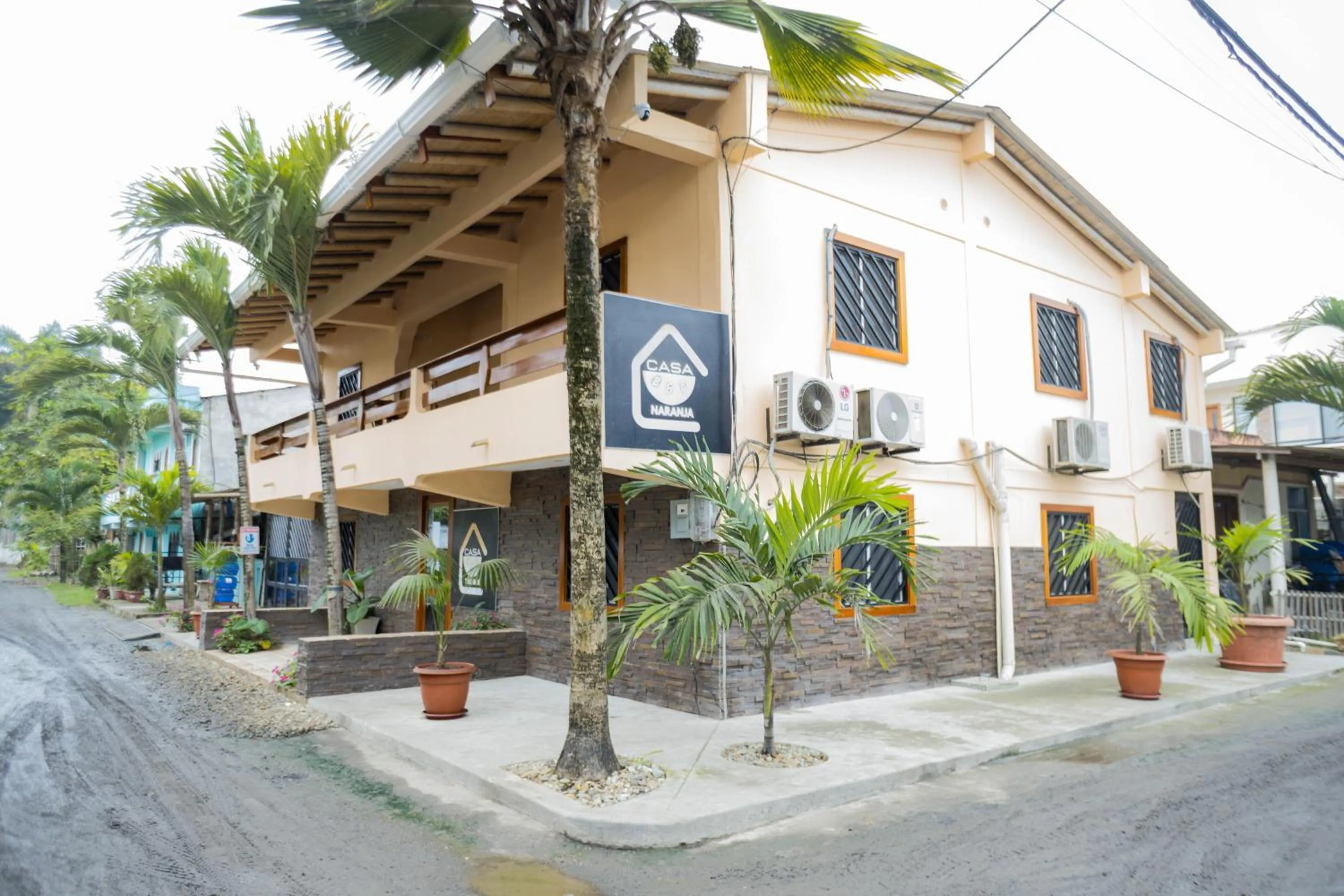 La Casa Naranja Bed and Breakfast