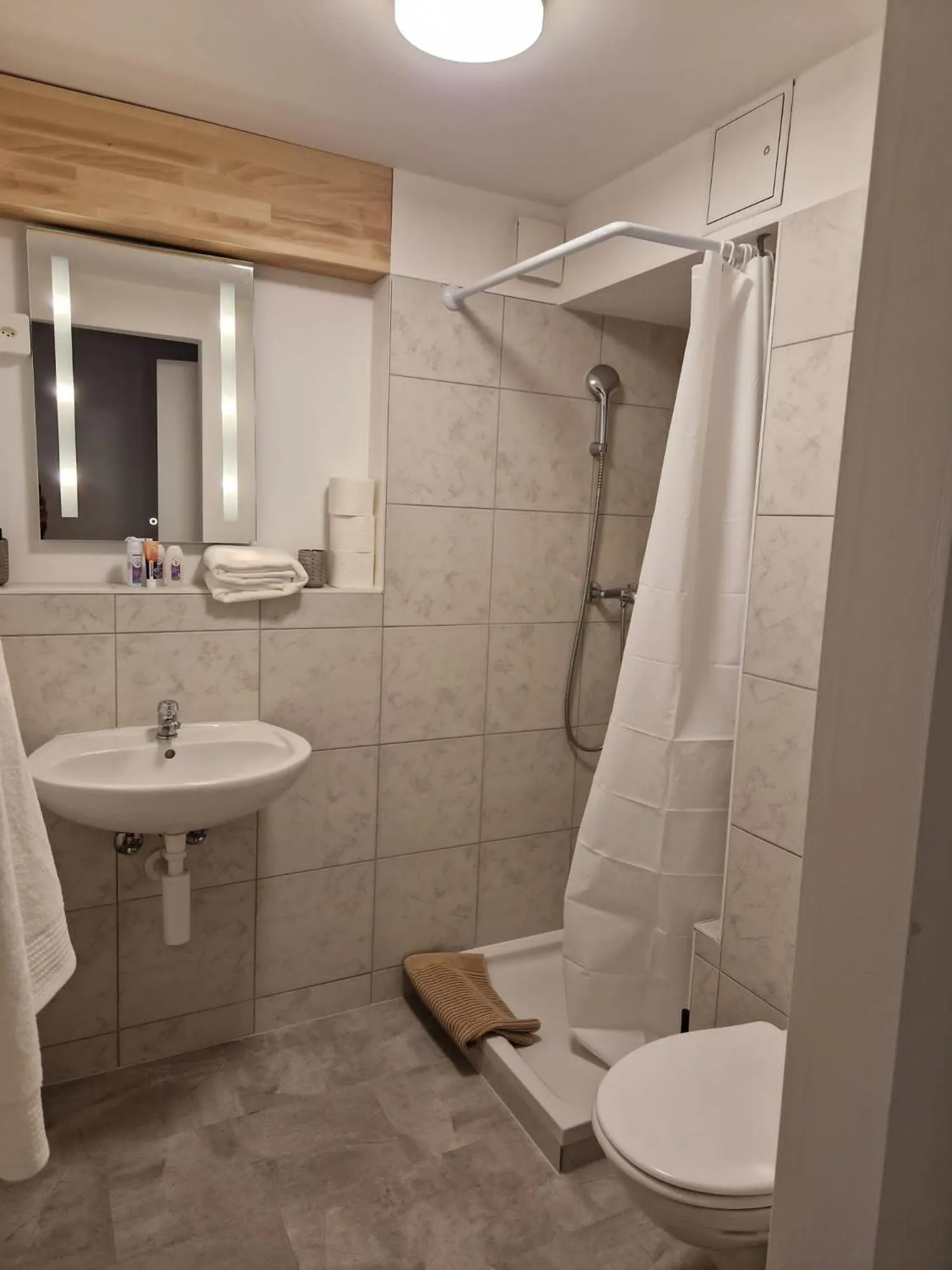 Shower in Hotel Chalet Bellerive