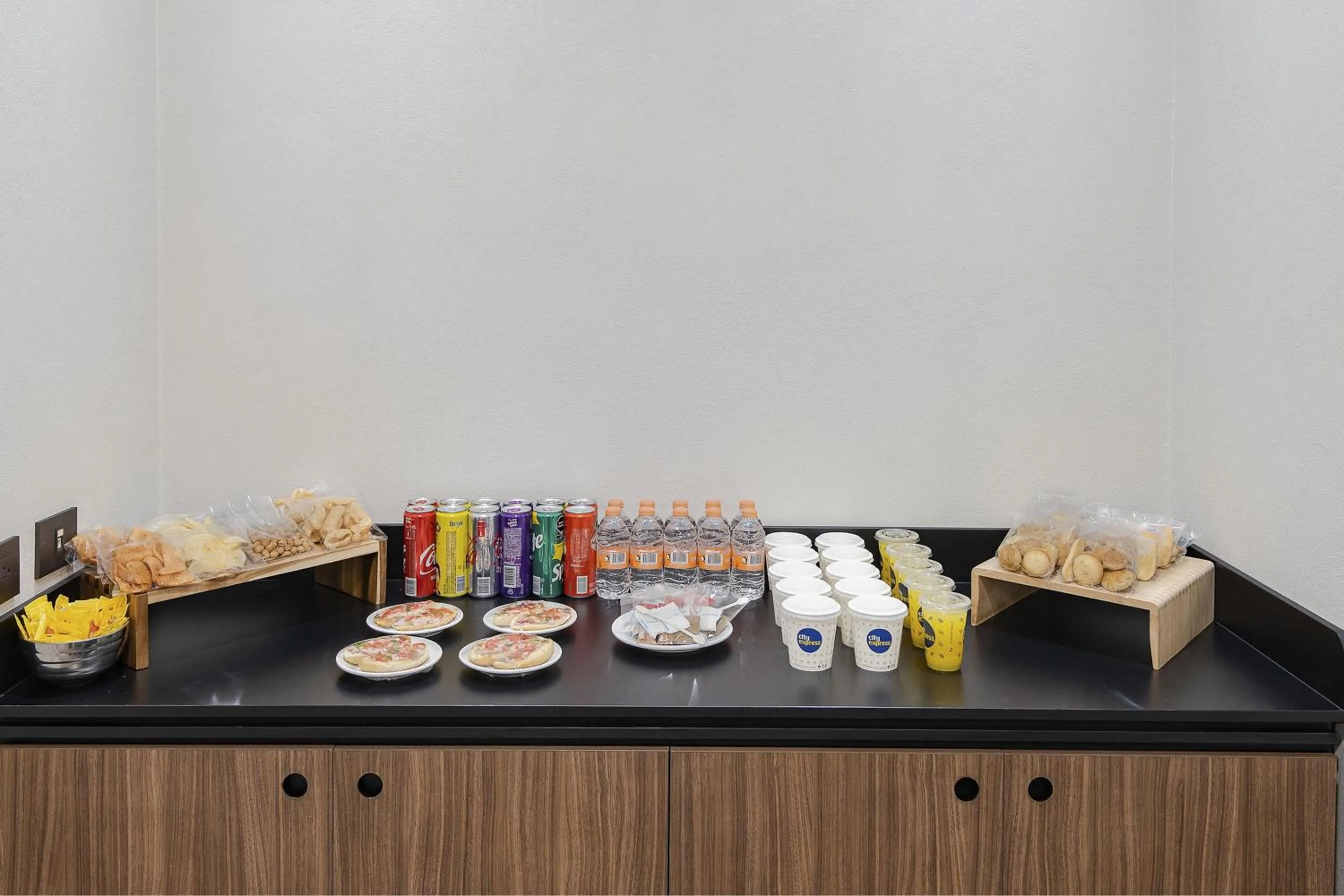 Meeting/conference room in City Express by Marriott Tehuacan