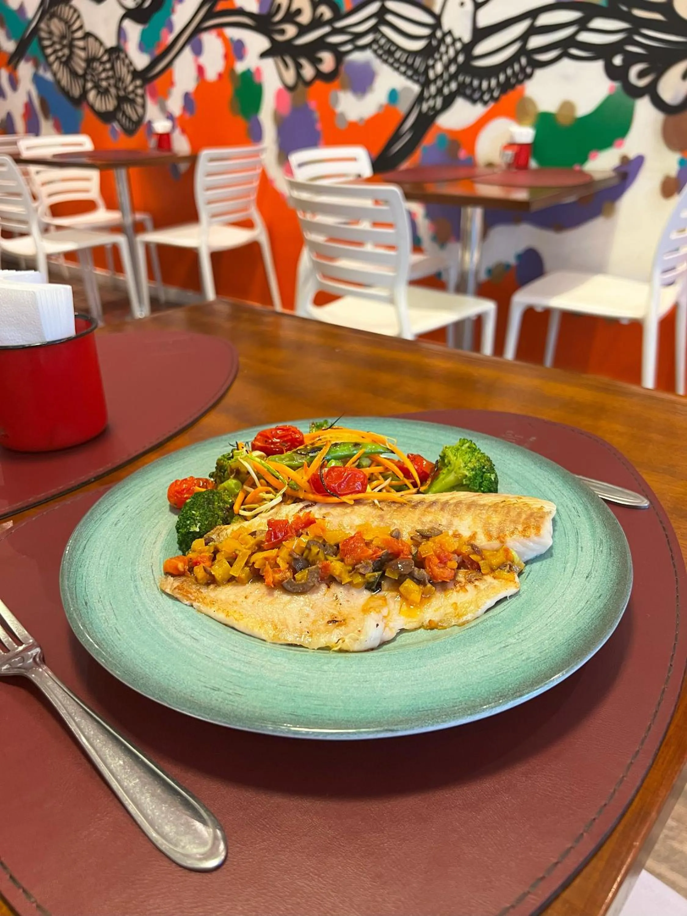 Restaurant/places to eat in Royal Design Savassi Hotel