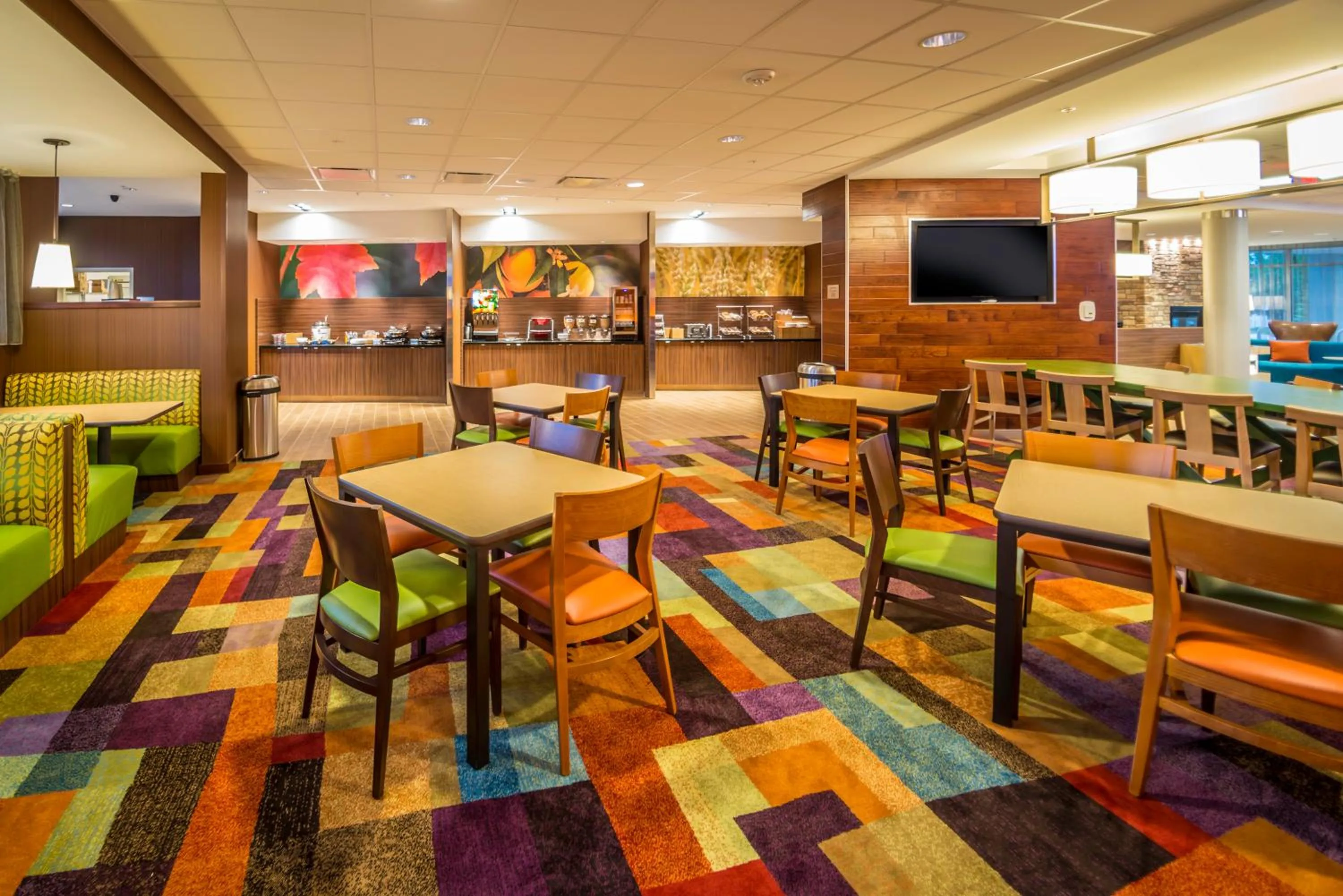 Breakfast in Fairfield Inn & Suites by Marriott Twin Falls
