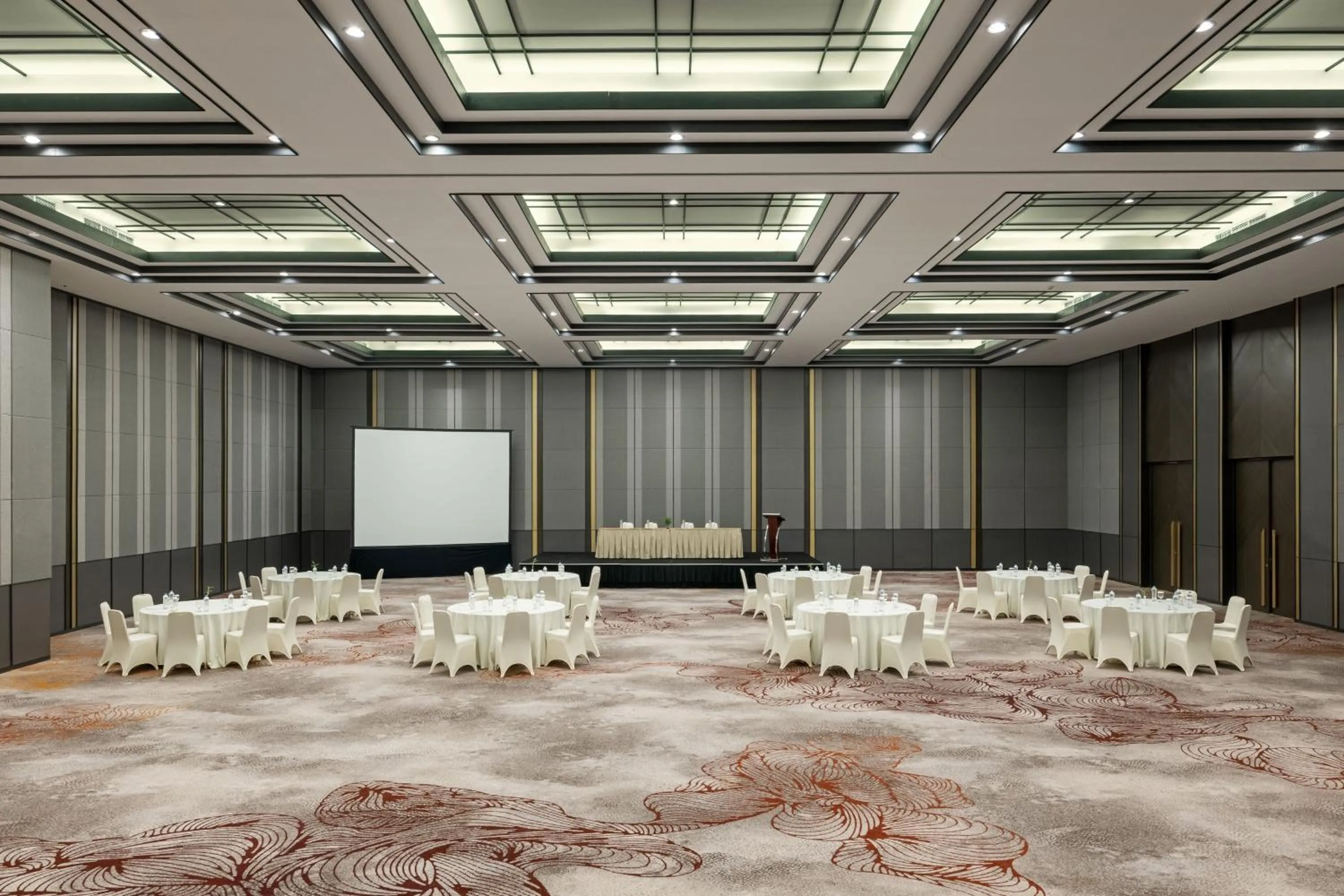 Banquet/Function facilities in Hotel Santika Lahat