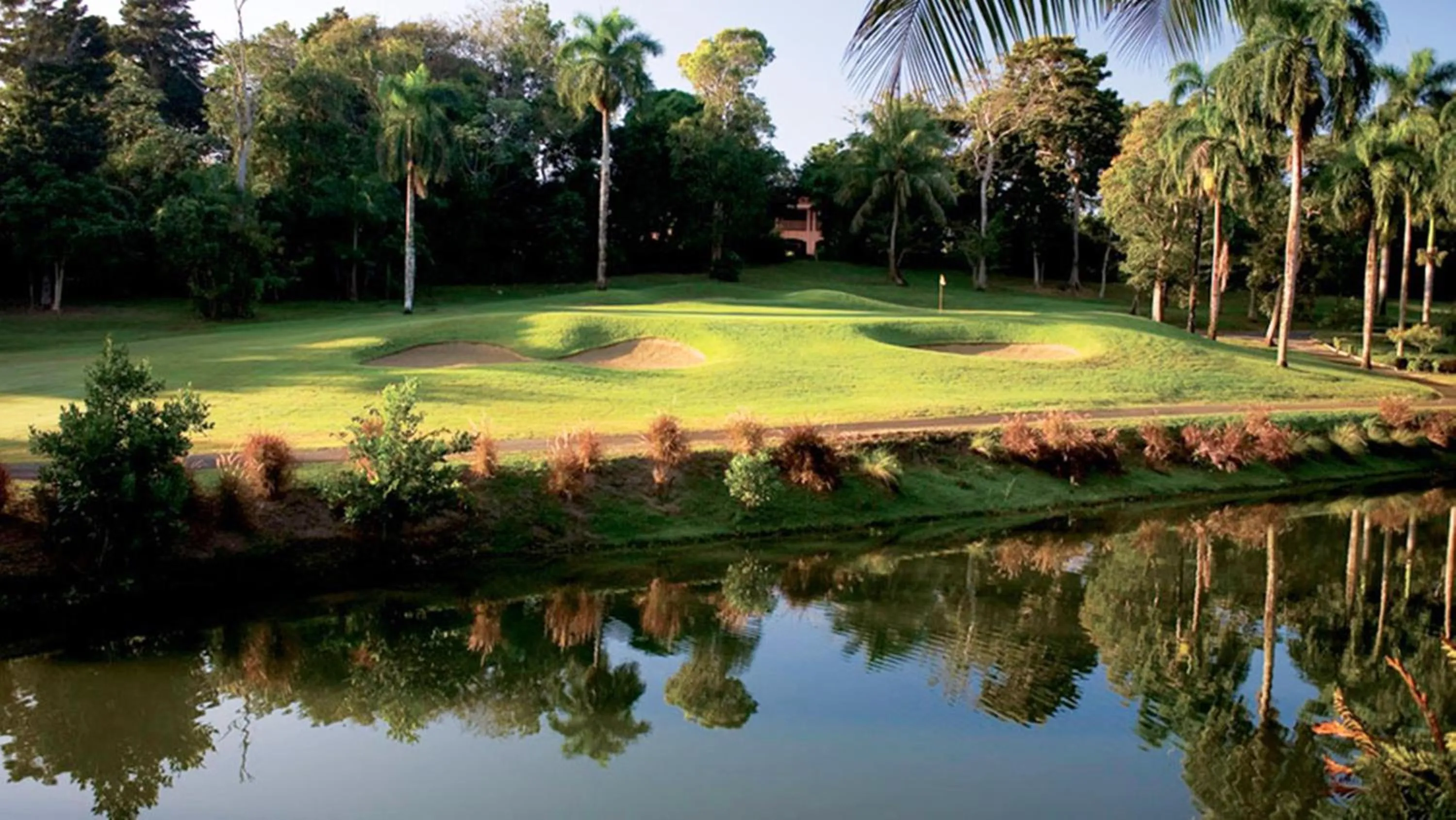 Golfcourse in Residences at Dorado Beach, a Ritz Carlton Reserve