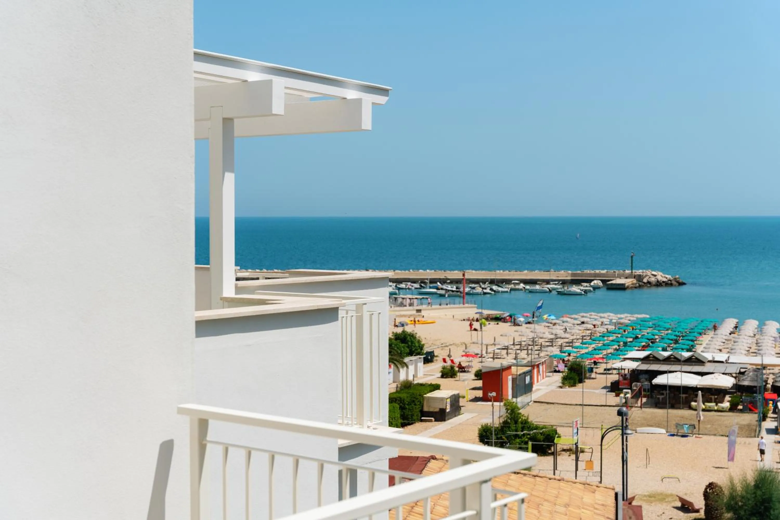 Sea view in View Place & Spa